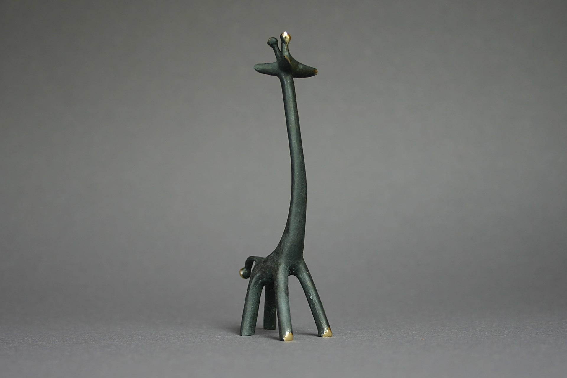 Austrian Giraffe Walter Bosse figurines brass patinated new Vienna Austria For Sale