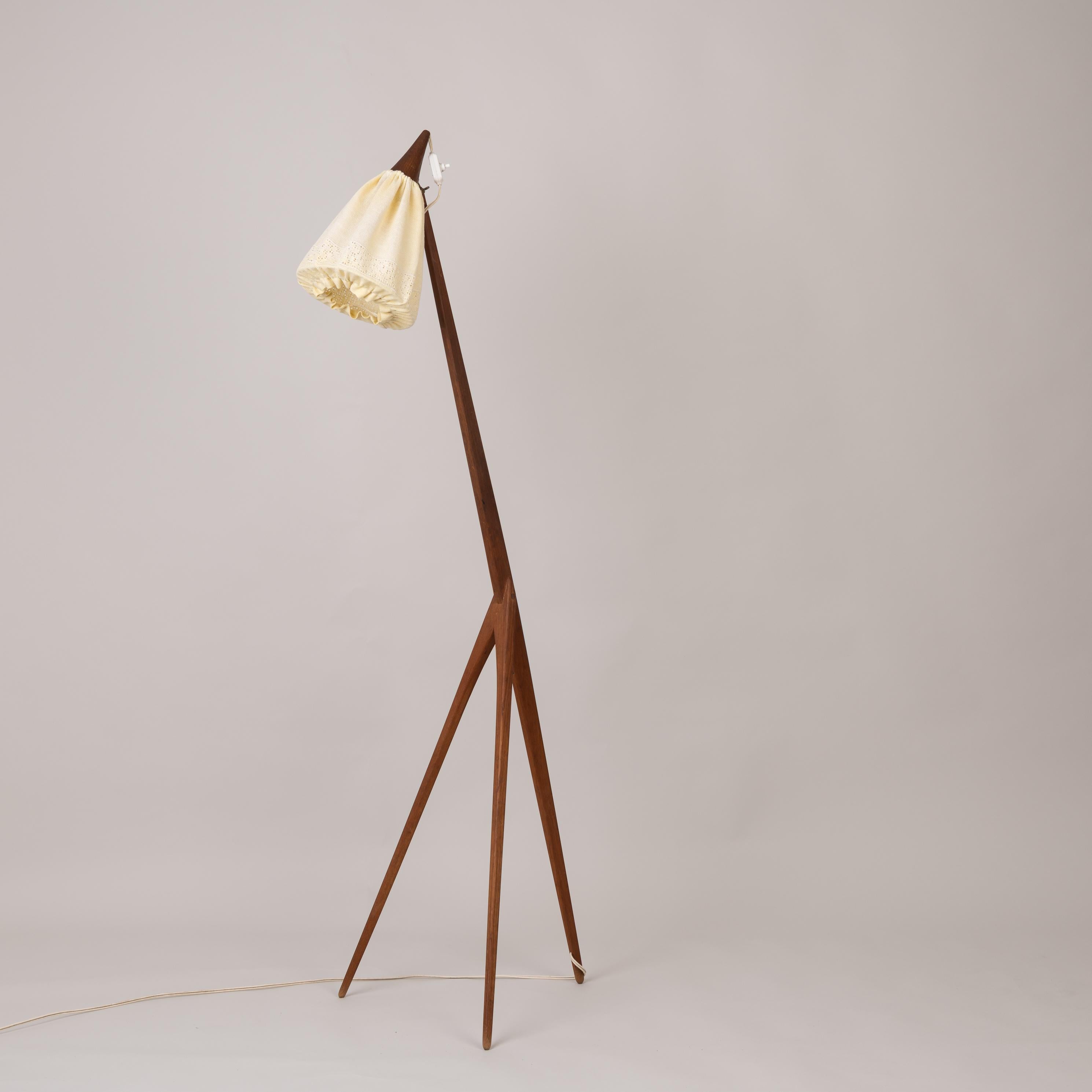 Swedish Giraffen Lamp by Uno och Östen Kristinsson for Luxus