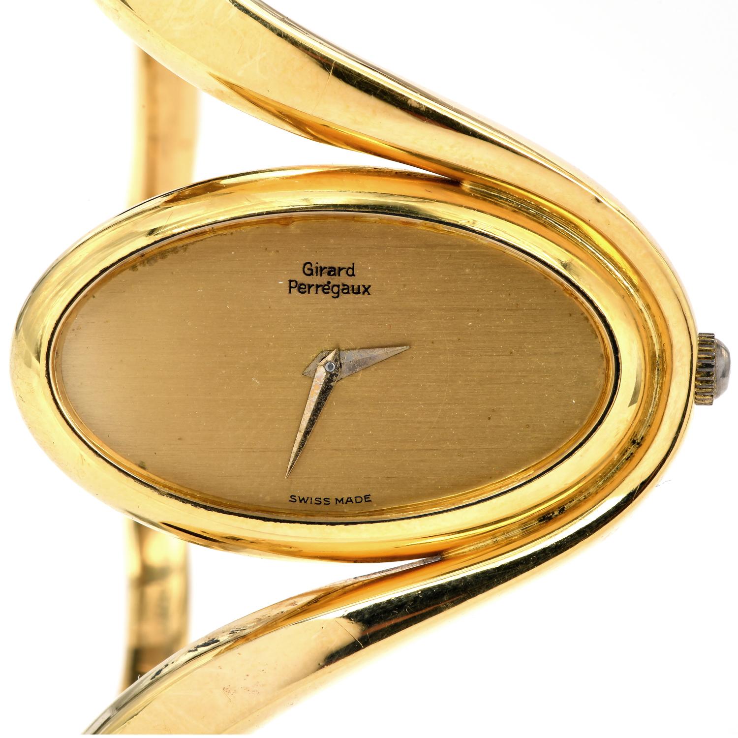 Rétro Girard Perragaux Montre-bracelet ovale vintage en or jaune 18 carats, années 1980 en vente