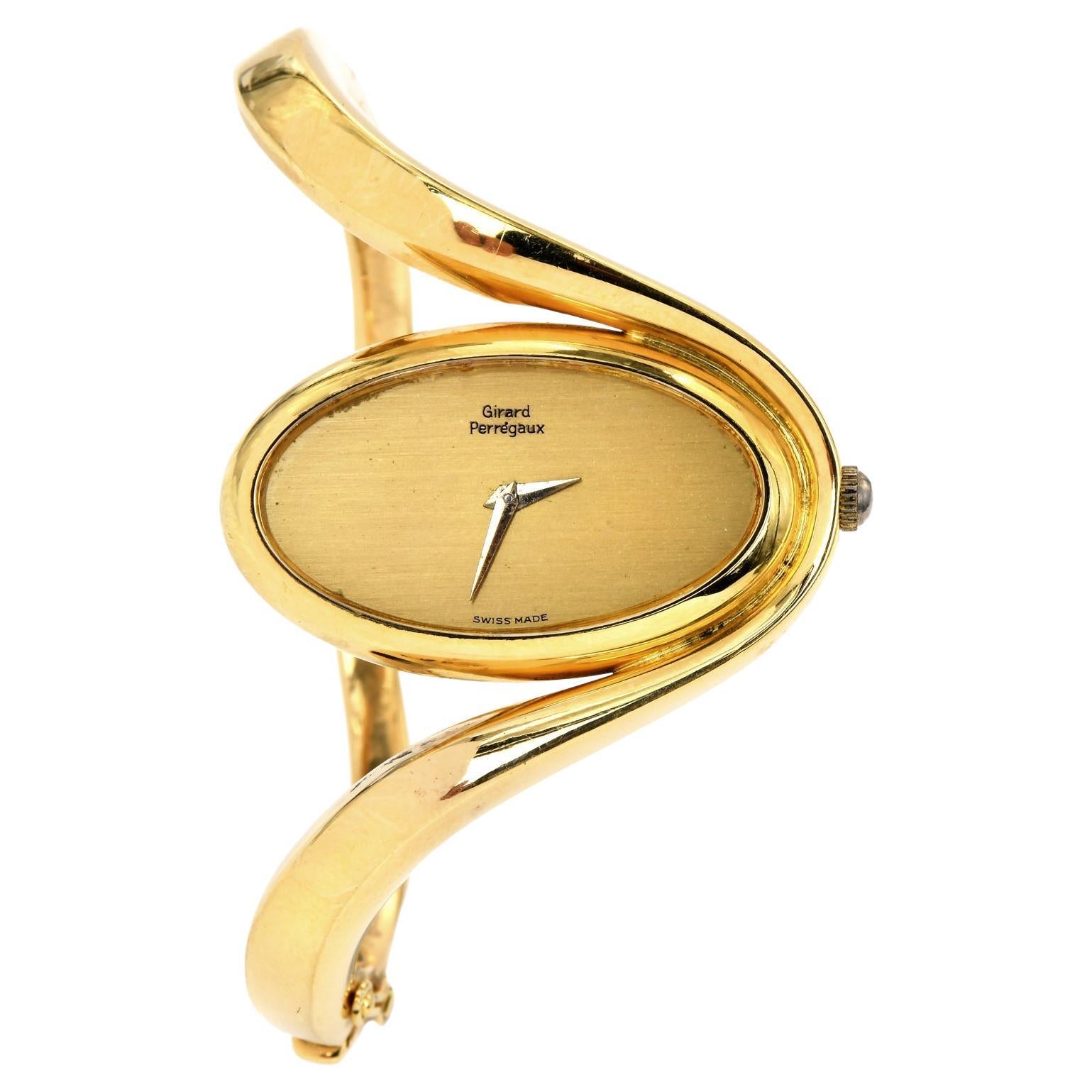Girard Perragaux Vintage 1980s 18k Yellow Gold Oval Bracelet Watch For Sale