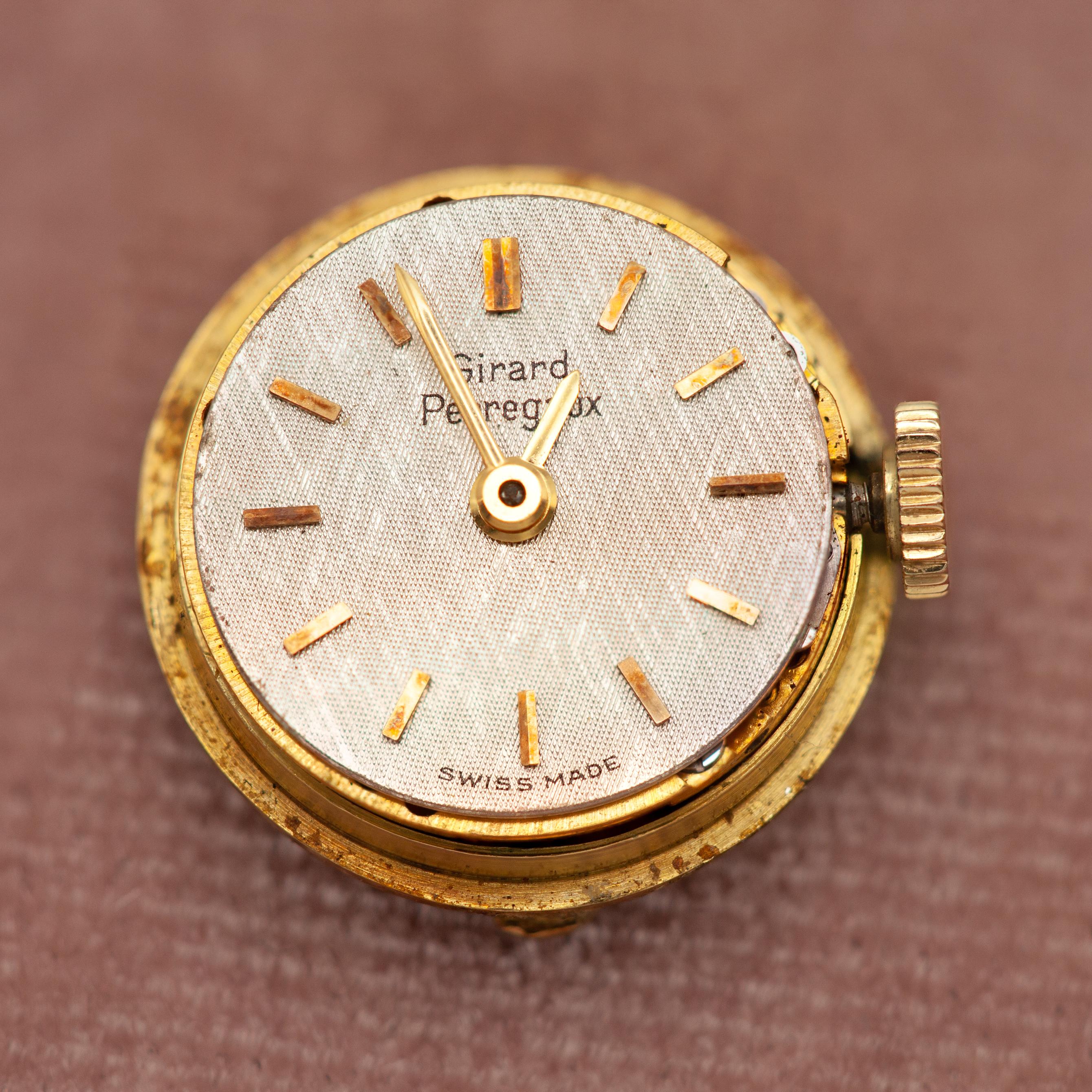 Girard Perregaux, orologio con bracciale a quadrante nascosto in zaffiro e diamanti, 18 carati/platino 11