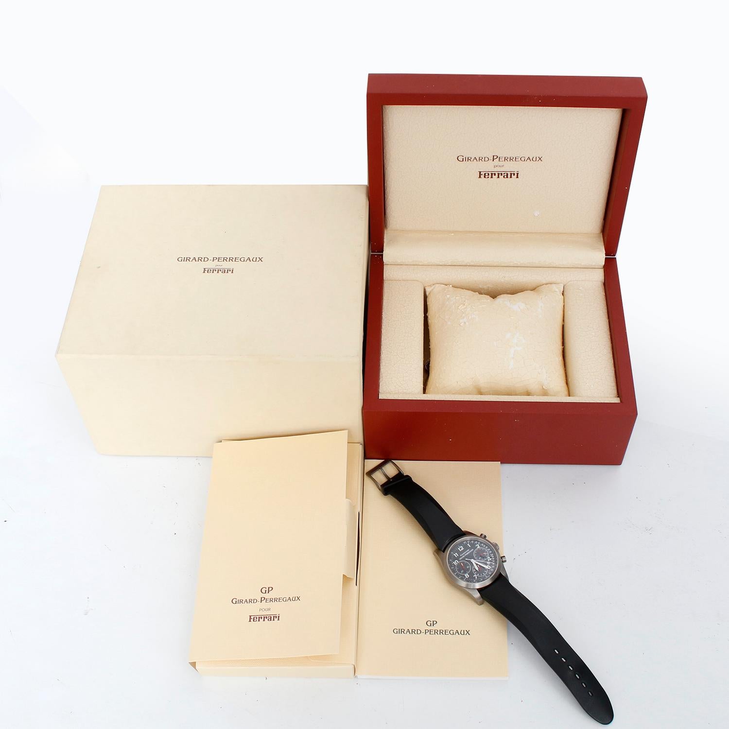 Girard Perregaux Ferrari F1 048 Men's Titanium Watch 4955 For Sale 3