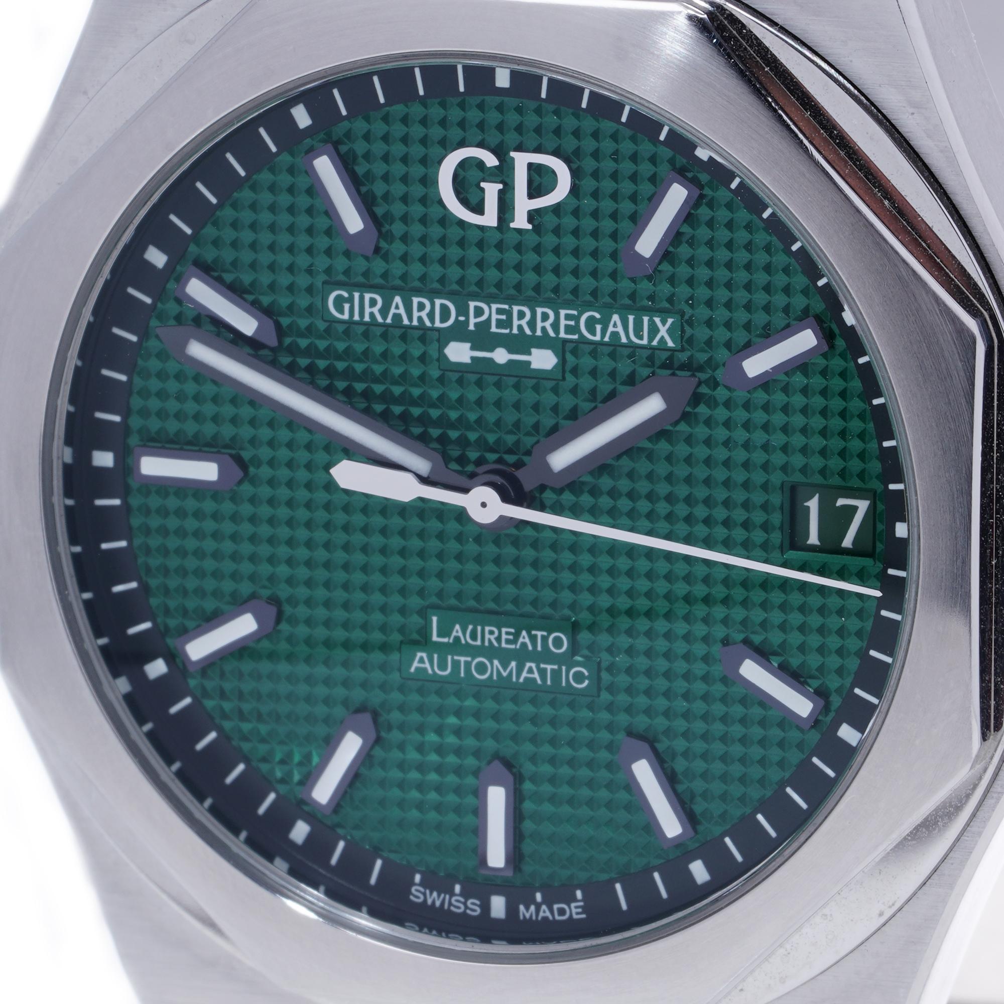 Men's Girard-Perregaux Laureato 42mm Automatic watch, Ref. Nr. 81010 For Sale