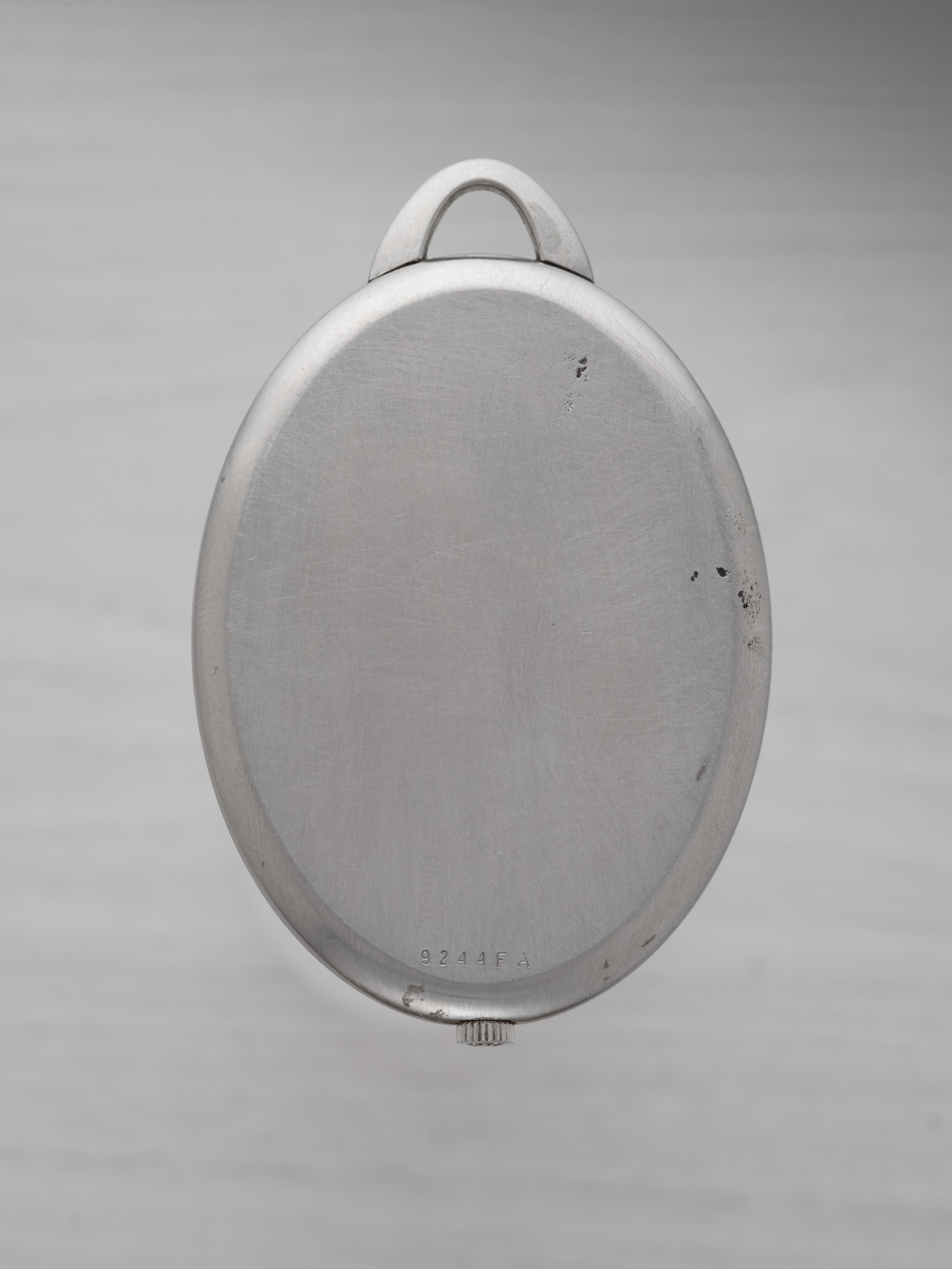 Reloj de bolsillo Girard Perregaux Elíptico de cuerda manual con caja de acero Limitado 1/550 Art Decó en venta