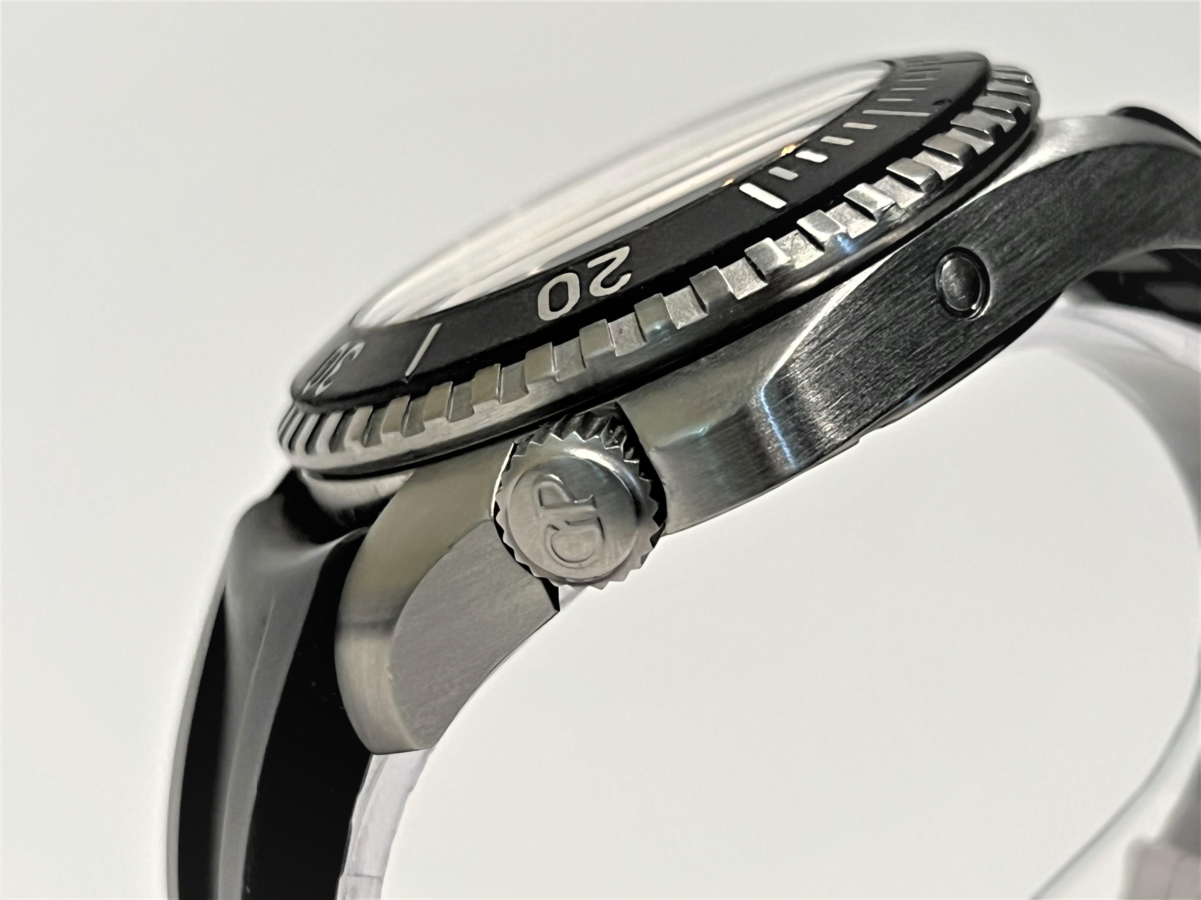 Men's Girard Perregaux Sea Hawk 1000m Wristwatch For Sale