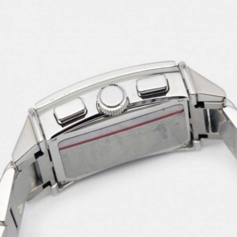 Girard Perregaux Stahl Vintage 1945 Ref. 2599 Chronograph Herrenarmbanduhr 32 mm im Zustand „Gut“ im Angebot in Dubai, Al Qouz 2
