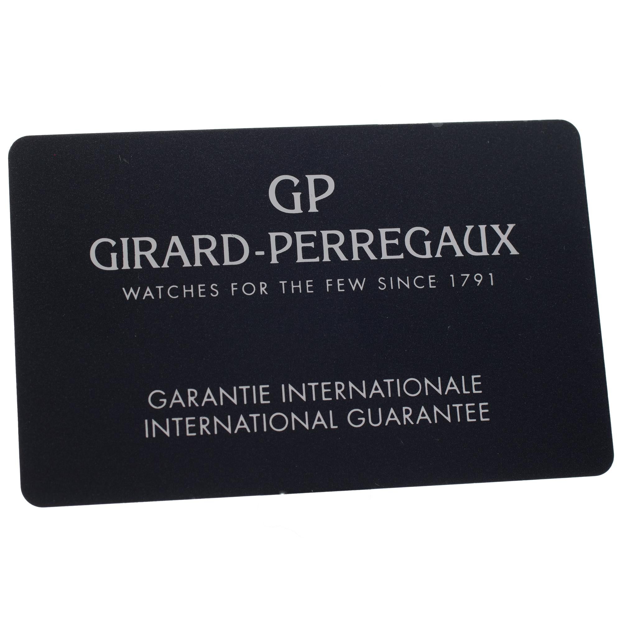 Girard Perregaux World Time 49805 Montre automatique grise avec cadran en acier inoxydable 43 mm en vente 1
