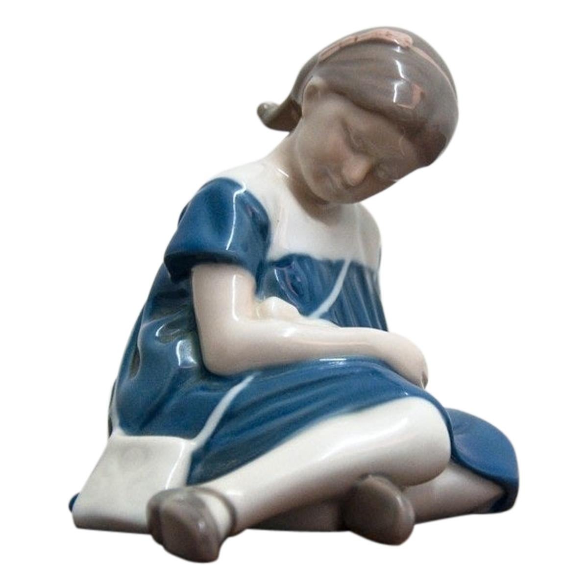 Girl Figurine from Bing & Grøndahl, 1962-1970 For Sale