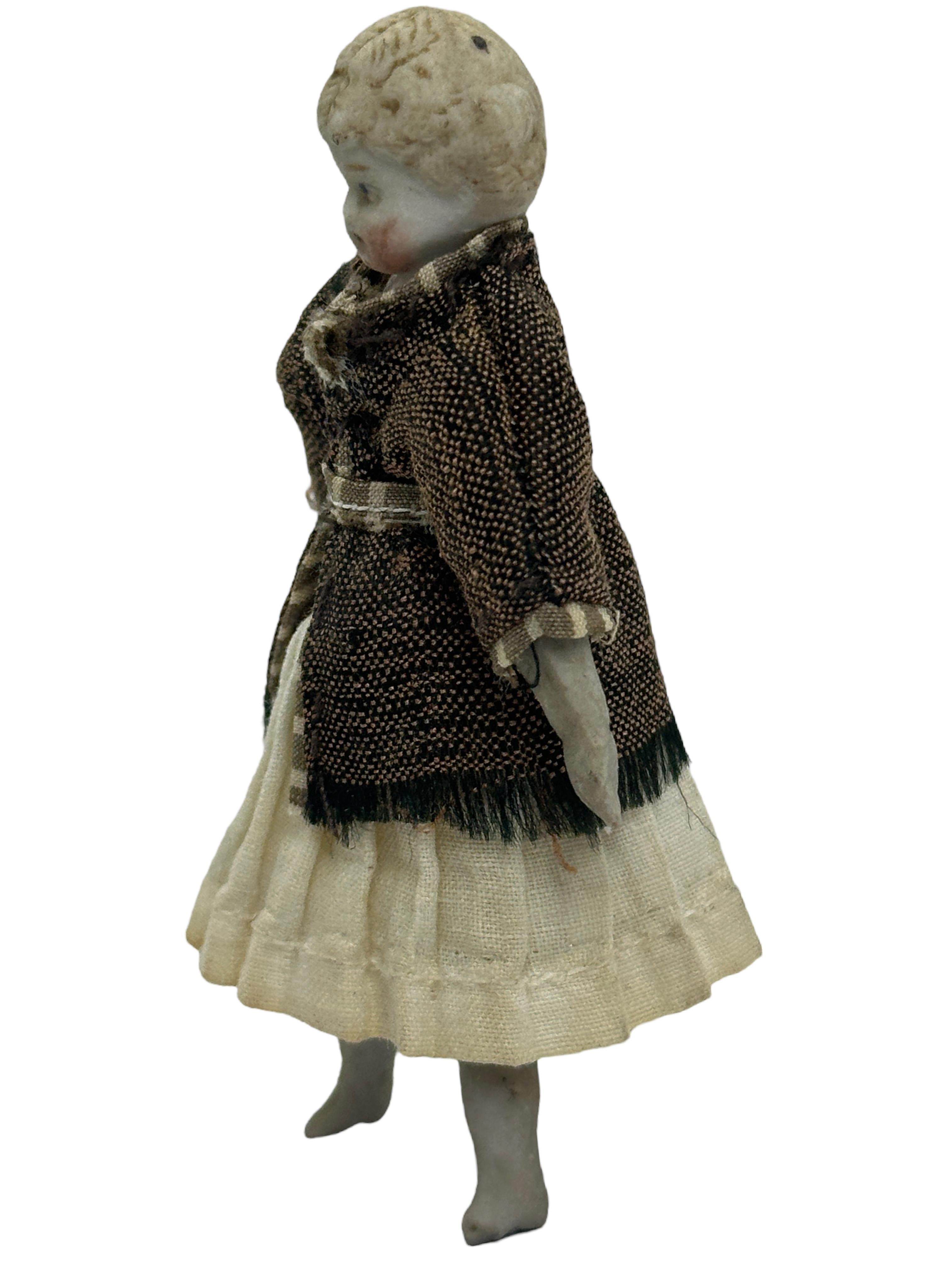 Folk Art Girl in beautiful Dress, Antique German Dollhouse Doll Toy 1900s For Sale