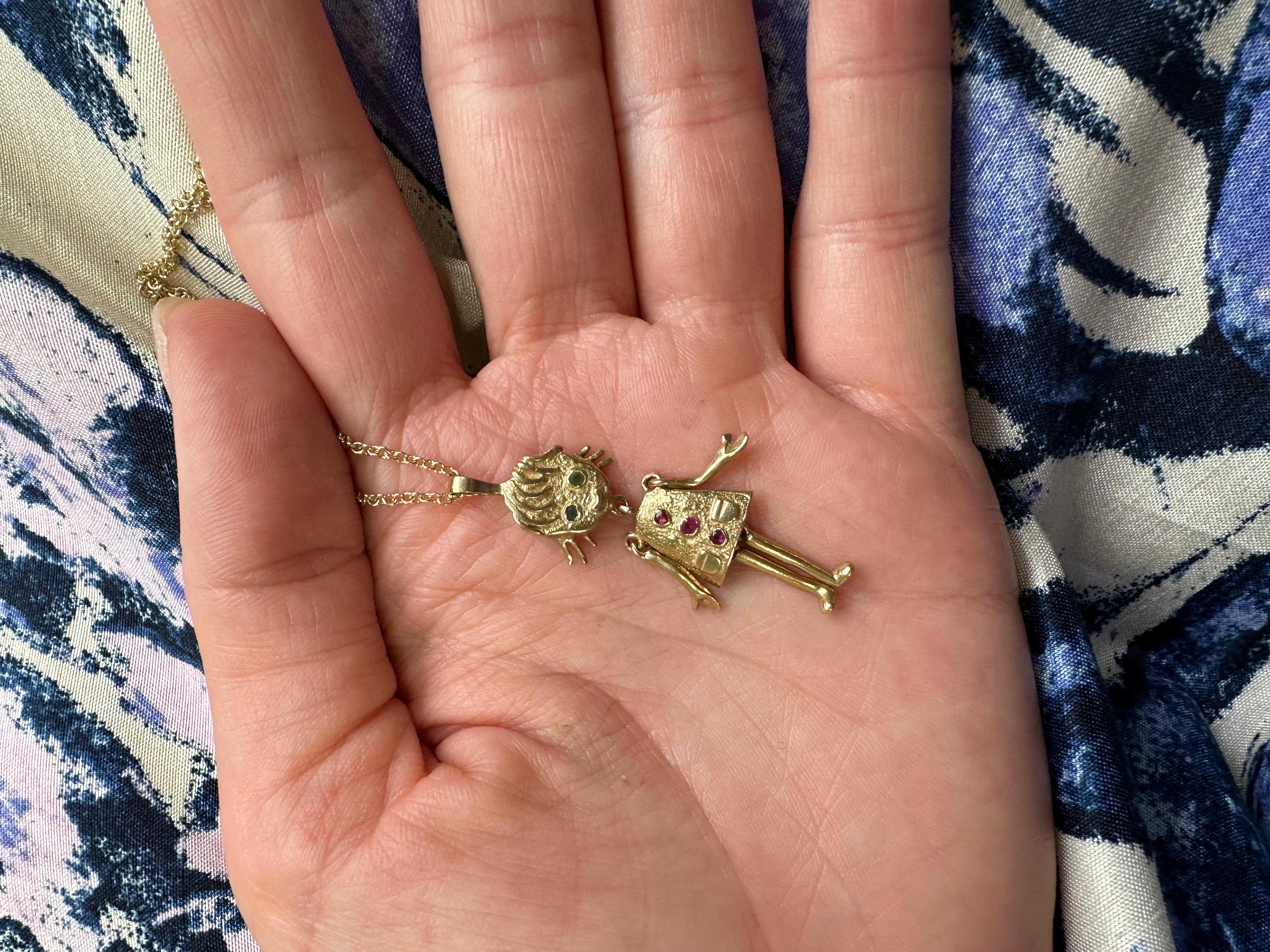 Halskette mit Mädchenanhänger Rare Find Custom Anhänger aus 14 Karat Gelbgold im Zustand „Neu“ in Jupiter, FL