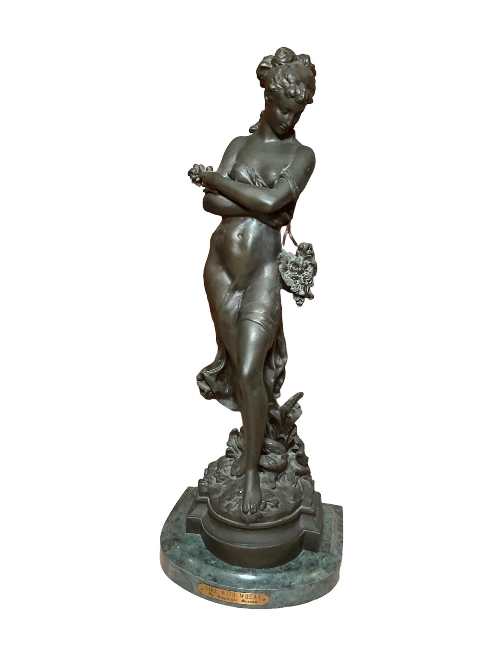 Ragazza con grano - Scultura in bronzo di Hippolyte Moreau in vendita 1