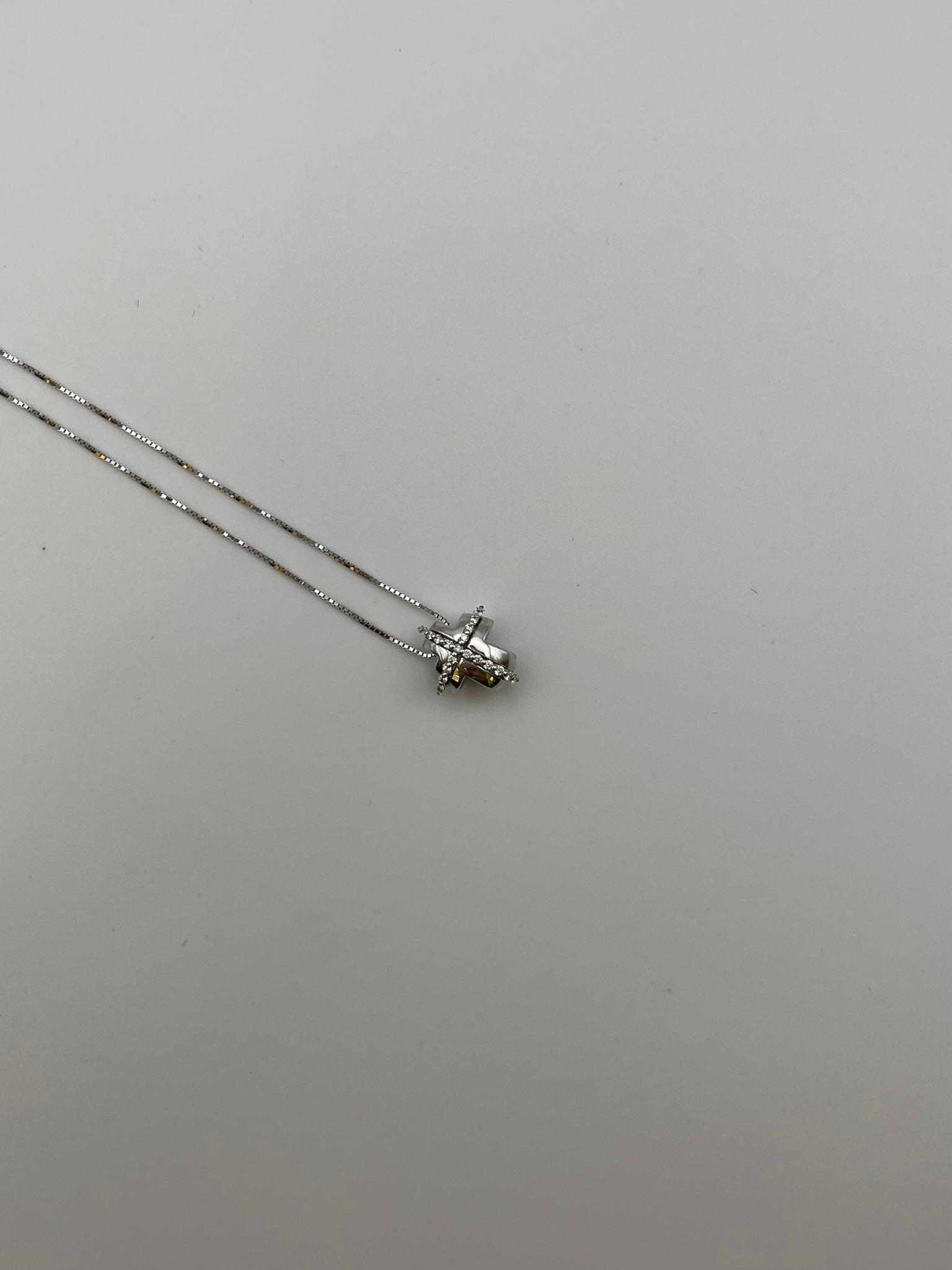 Recarlo cross necklace in 18 kt. white gold with diamonds - Italian design In New Condition For Sale In Abano Terme, IT