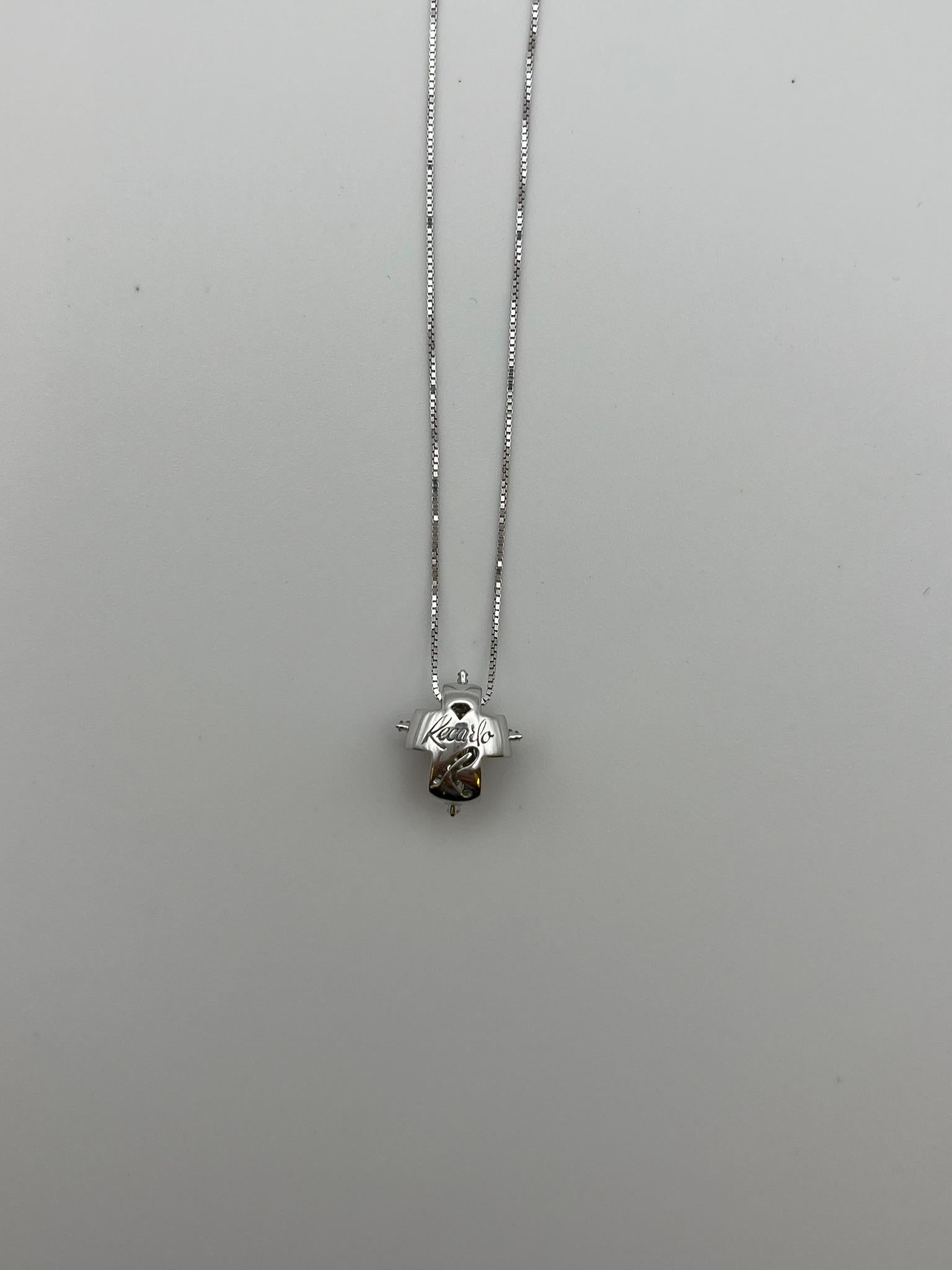 Recarlo cross necklace in 18 kt. white gold with diamonds - Italian design For Sale 1