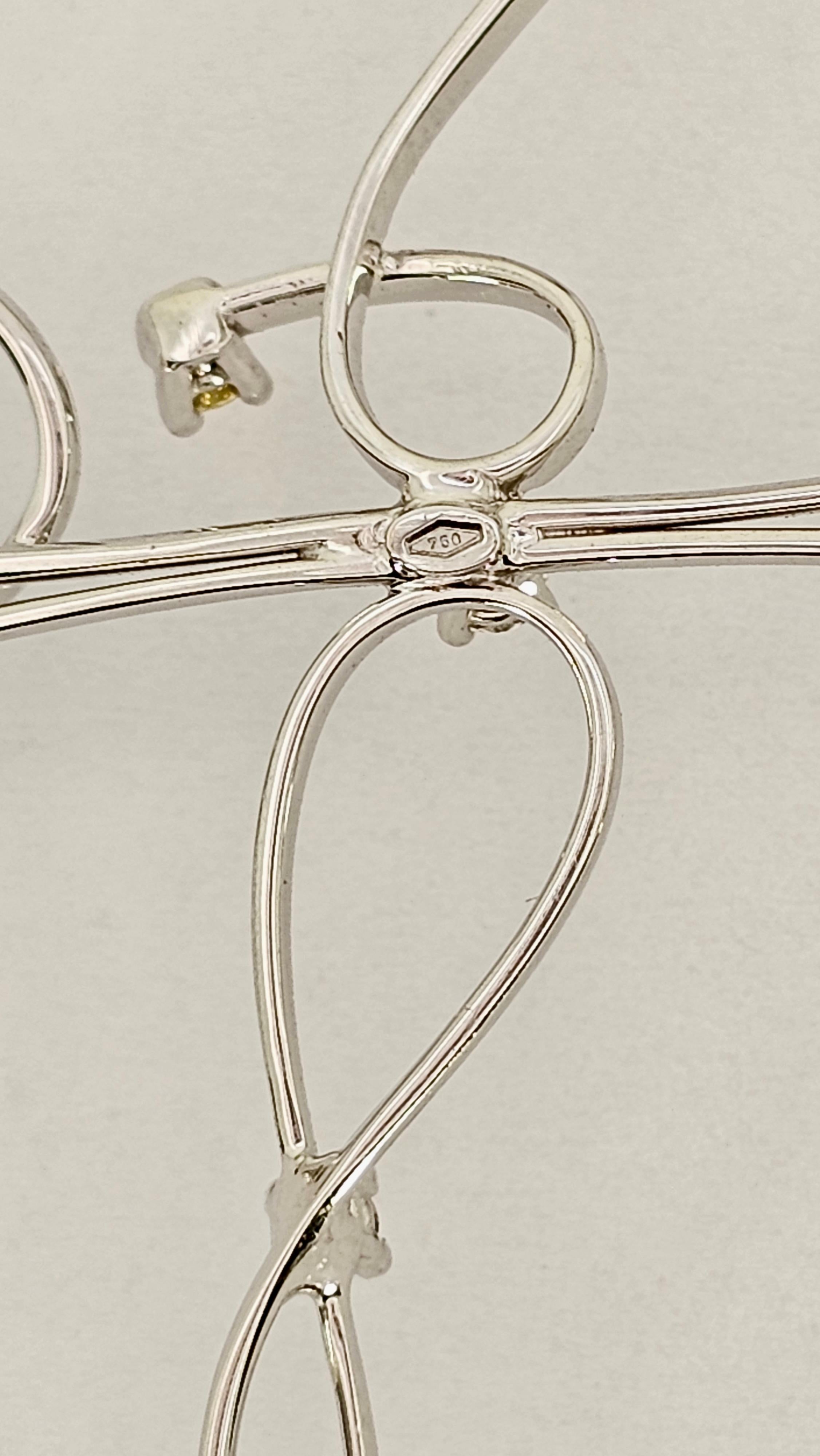 Girocollo con Pendente a Croce in Oro Bianco e Diamanti Fancy In condizioni Nuovo in vendita a Cattolica, IT