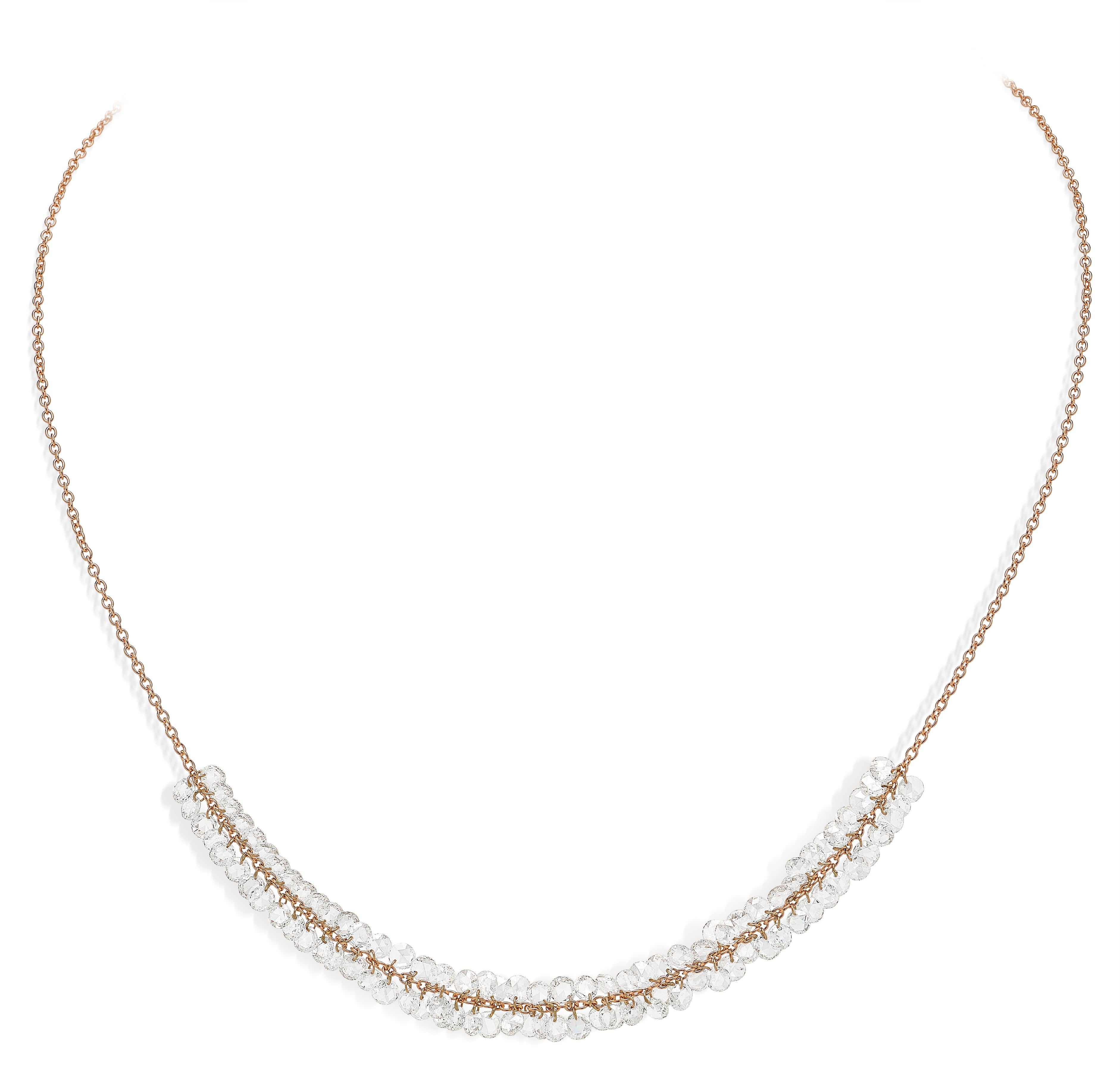 La collezione COSTELLAZIONE esprime una personalità colta e discreta.
I diamanti taglio a rosa si uniscono per disegnare una collezione di grande linearità estetica, che rifiuta ogni eccesso, alla ricerca della leggerezza assoluta. I diamanti sono