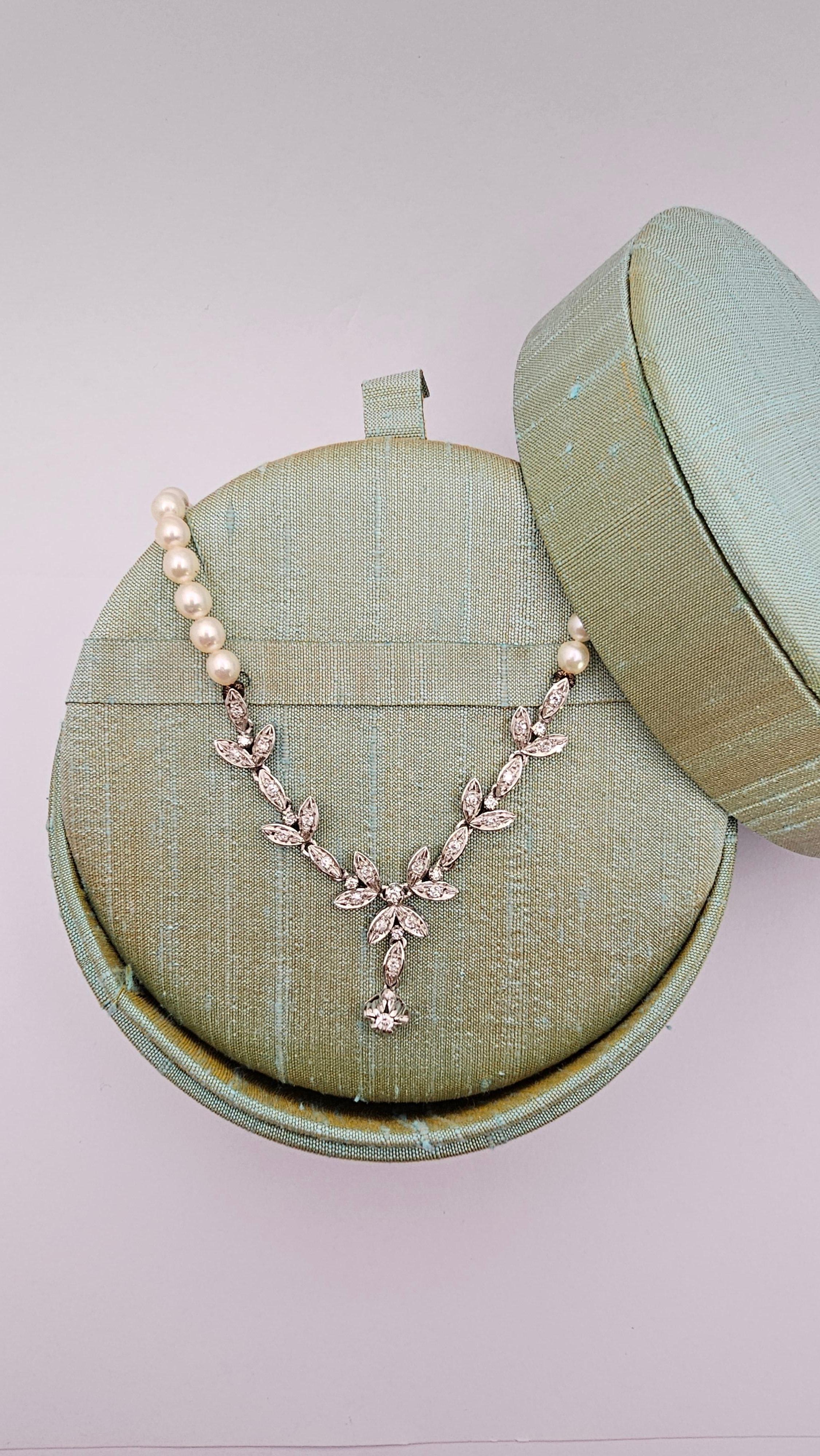 White Gold, Japanese Pearls and Diamonds Necklace For Sale 4