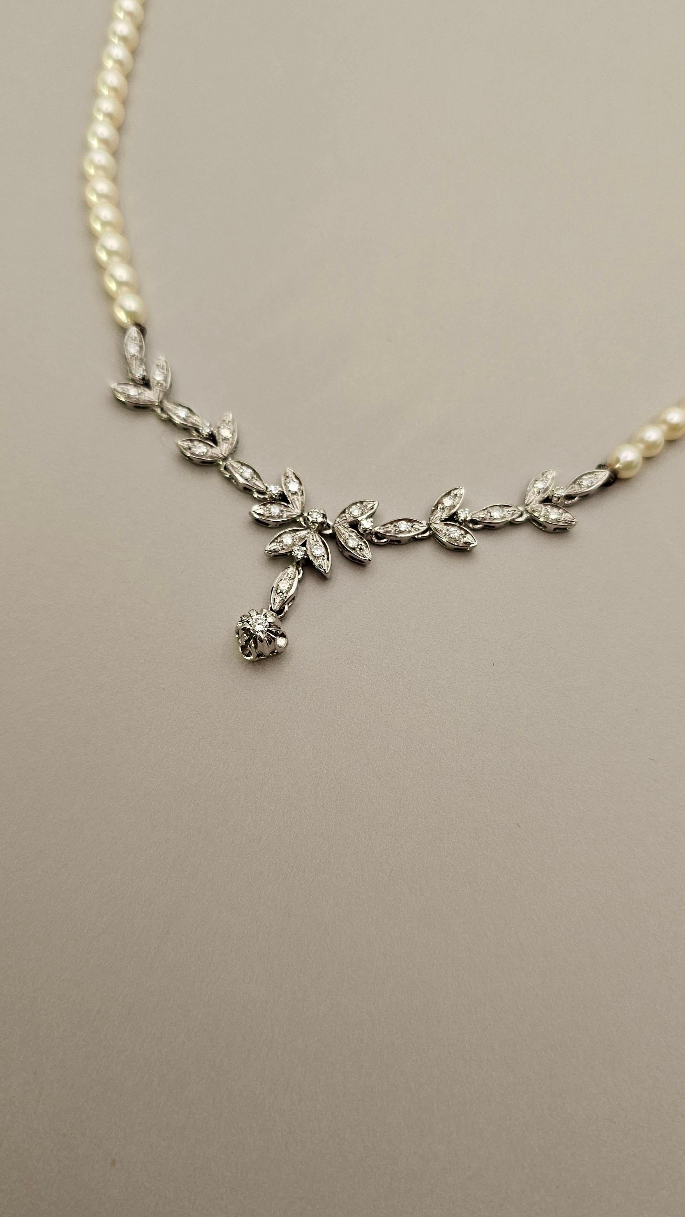 White Gold, Japanese Pearls and Diamonds Necklace In New Condition For Sale In Cattolica, IT