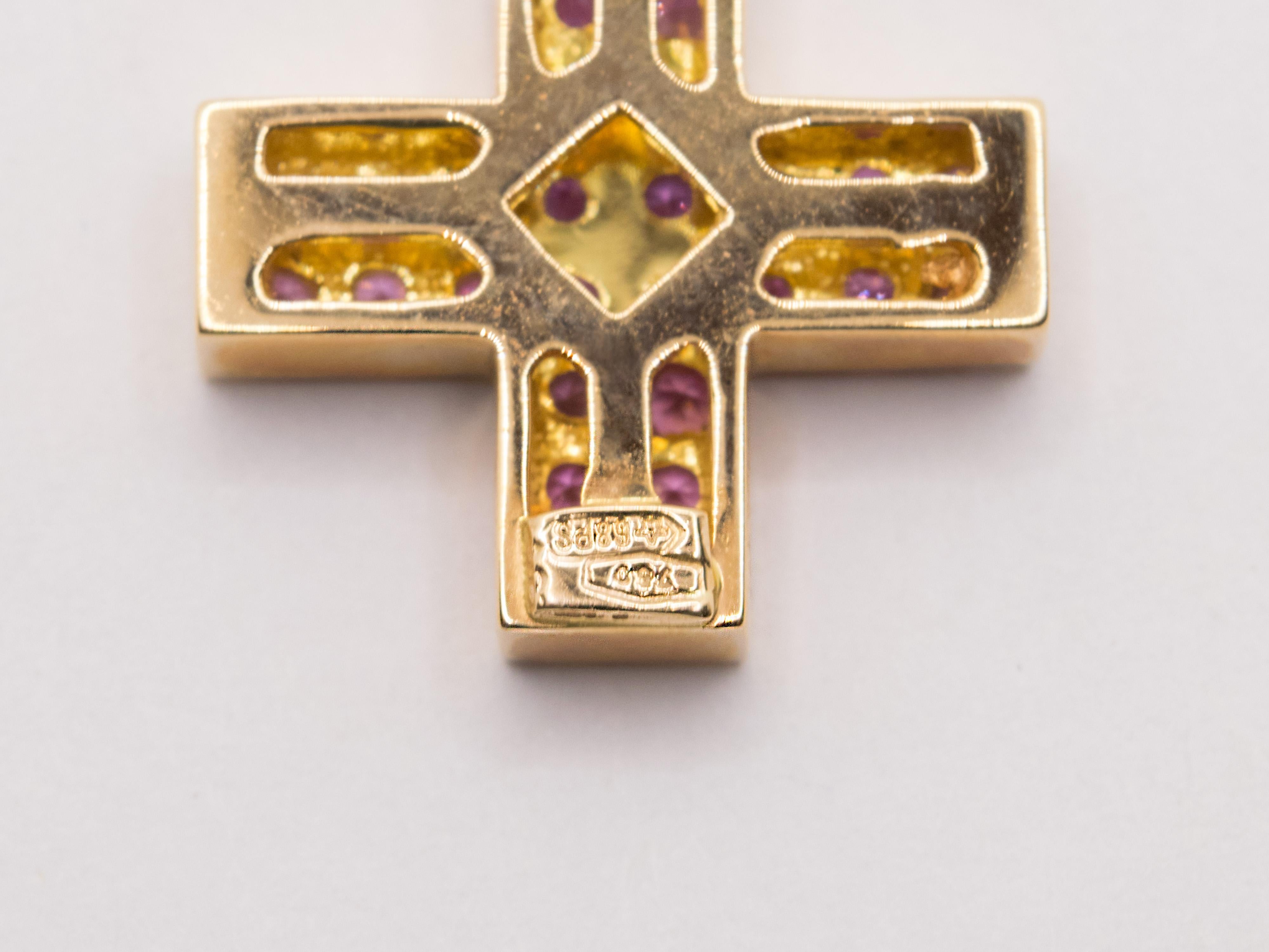 Brilliant Cut 18 Kt Rose Gold and Pink Sapphire Cross Necklace For Sale