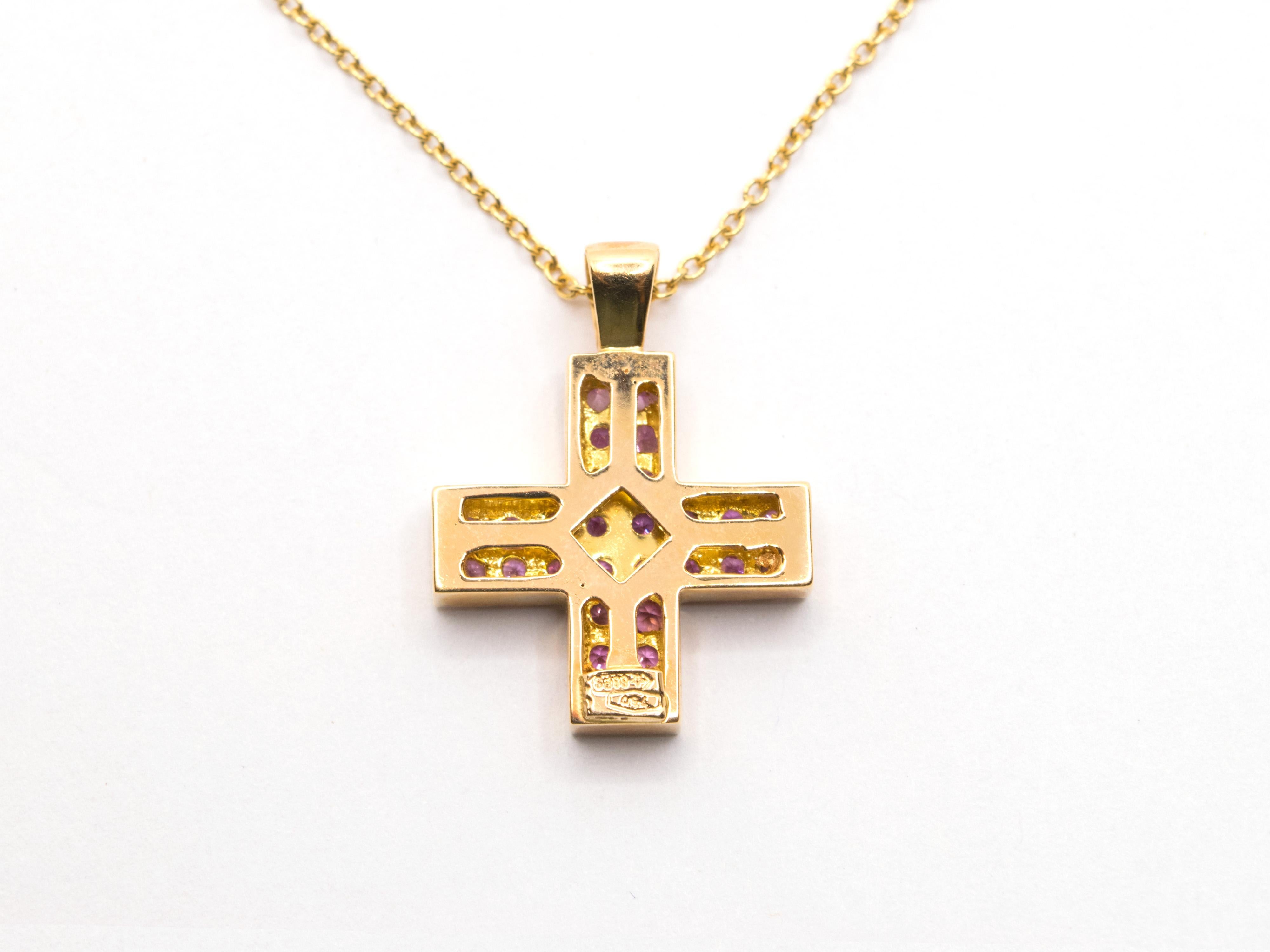 18 Kt Rose Gold and Pink Sapphire Cross Necklace In New Condition For Sale In Cattolica, IT