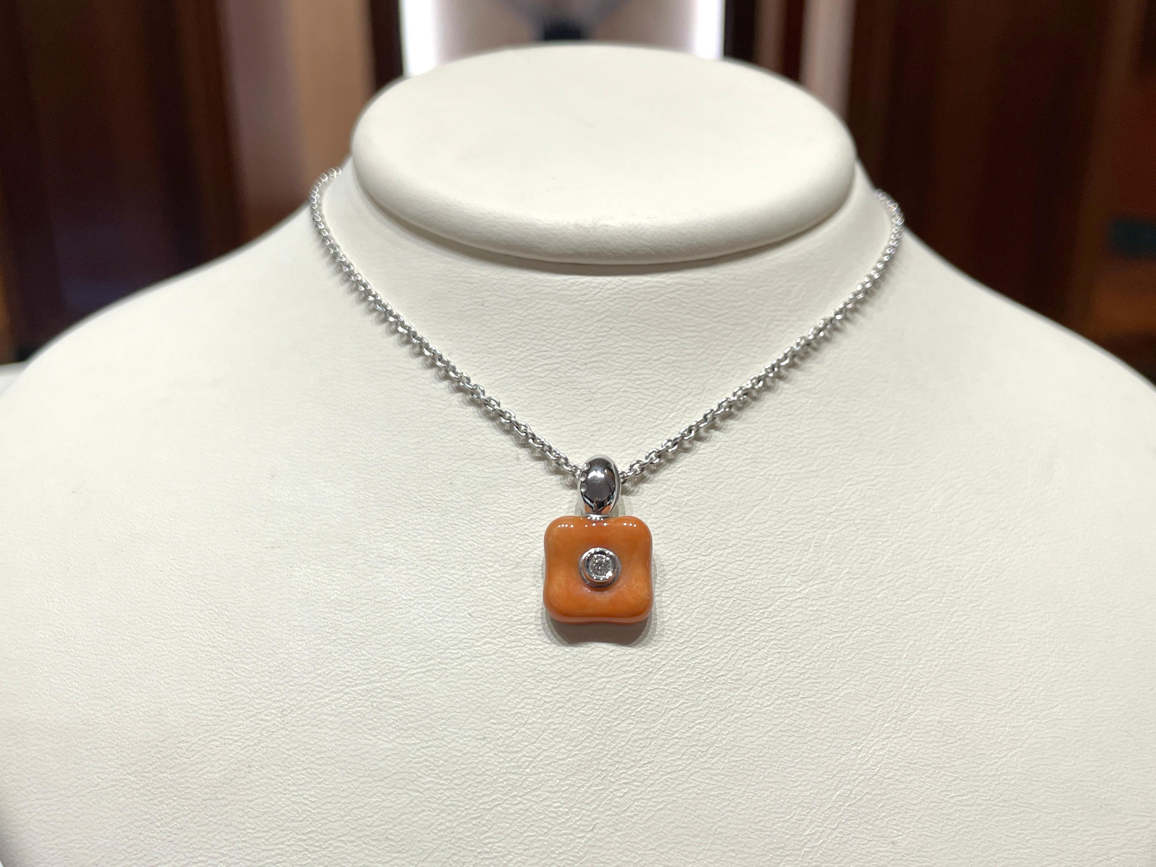 Girocollo La Nouvelle Bague in oro, smalto e diamante. in vendita 7