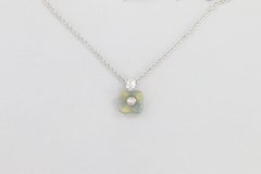 Girocollo La Nouvelle Bague in oro, smalto e diamante.