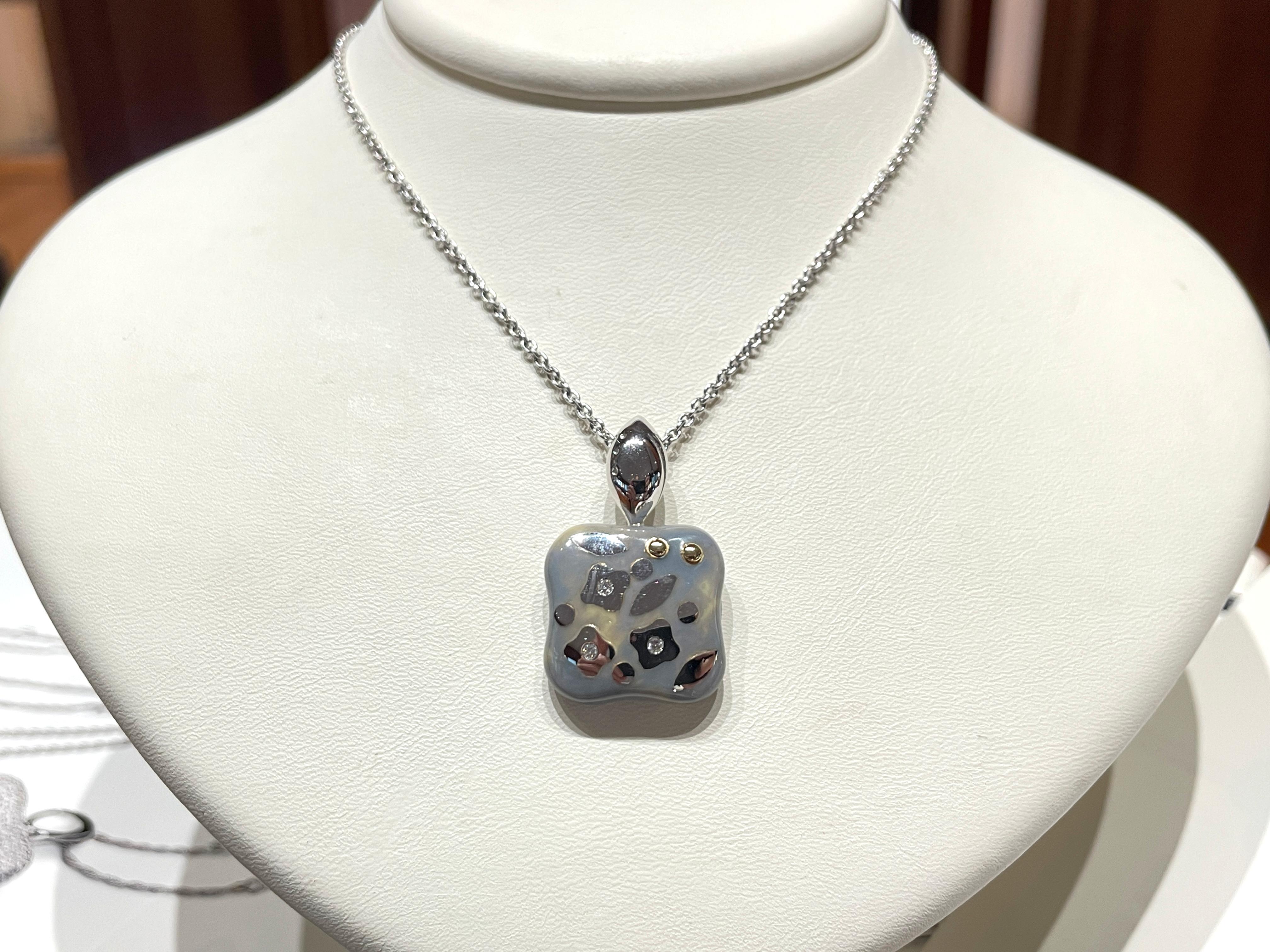 Girocollo La Nouvelle Bague in oro, smalto e diamanti. in vendita 13