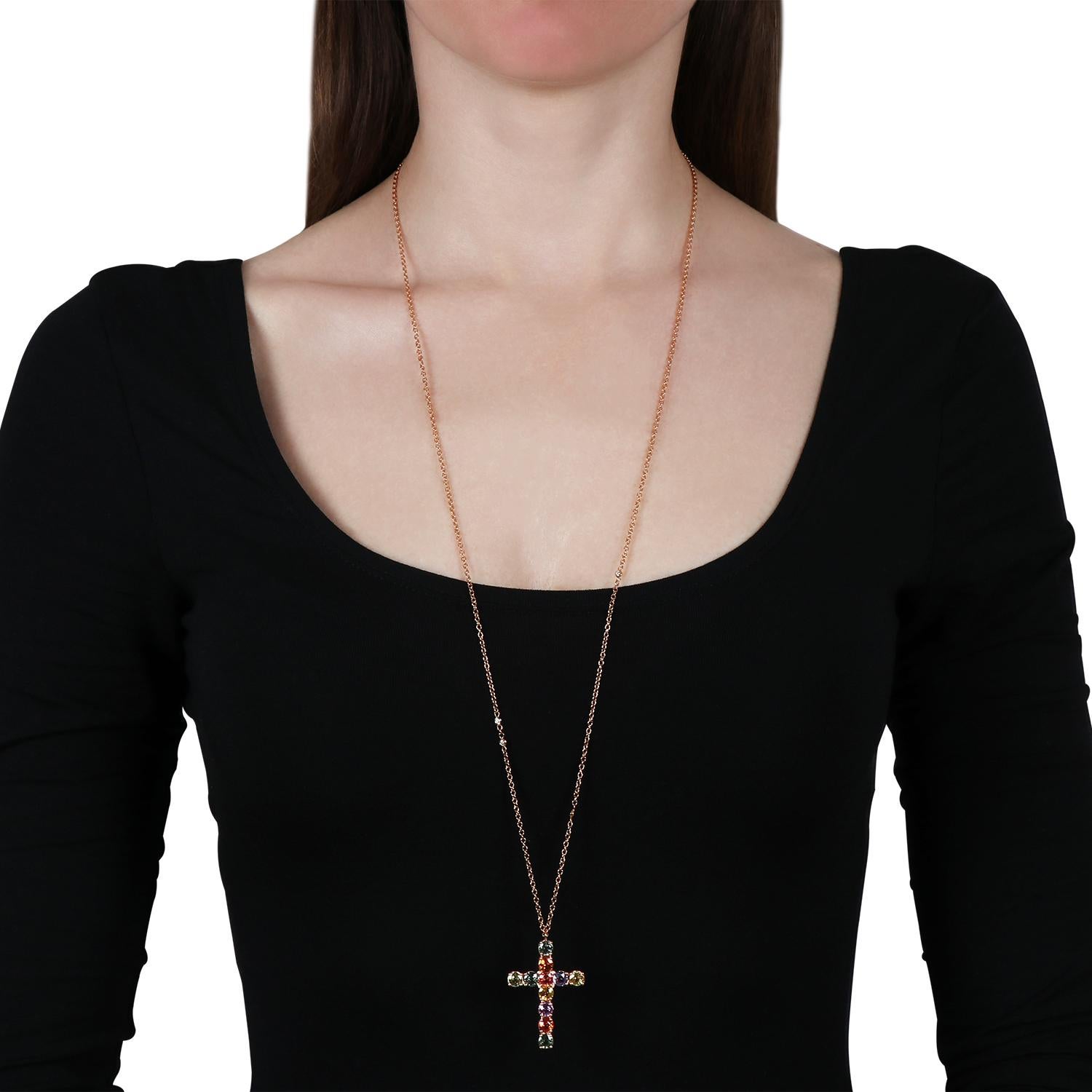 Collier pendentif croix en or rose 18kt Pour femmes en vente