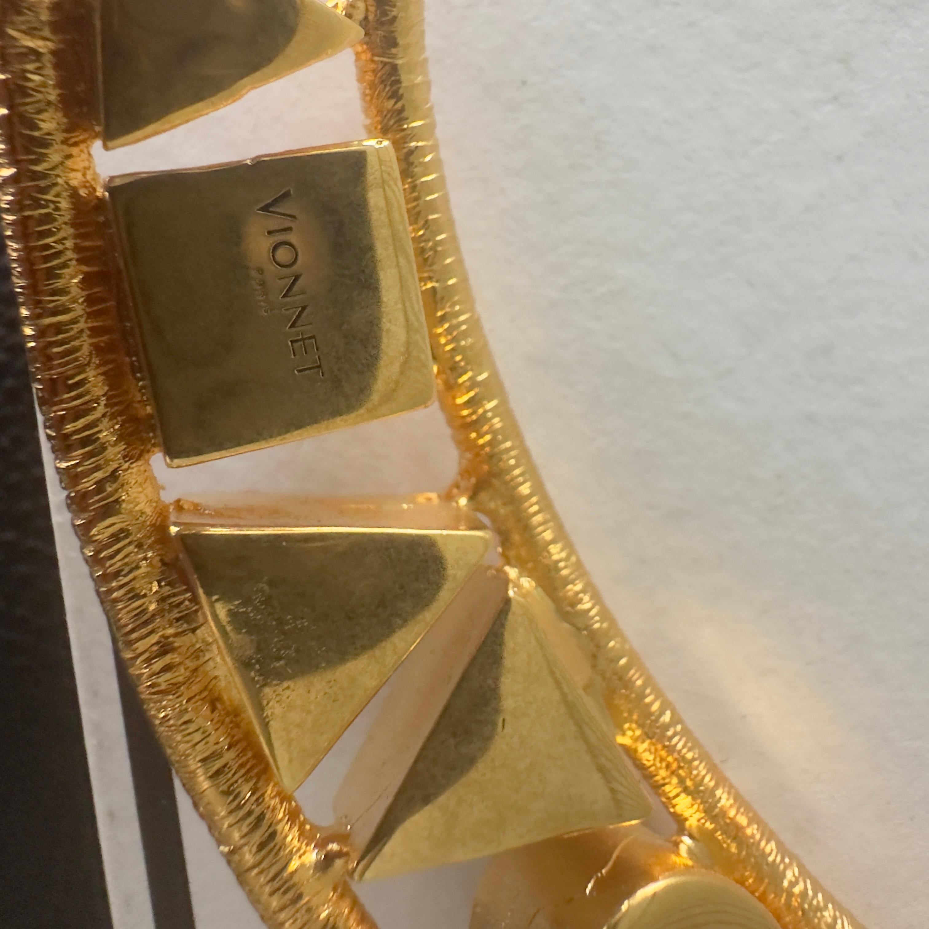 Girocollo rigido Vionnet con scatola For Sale 2