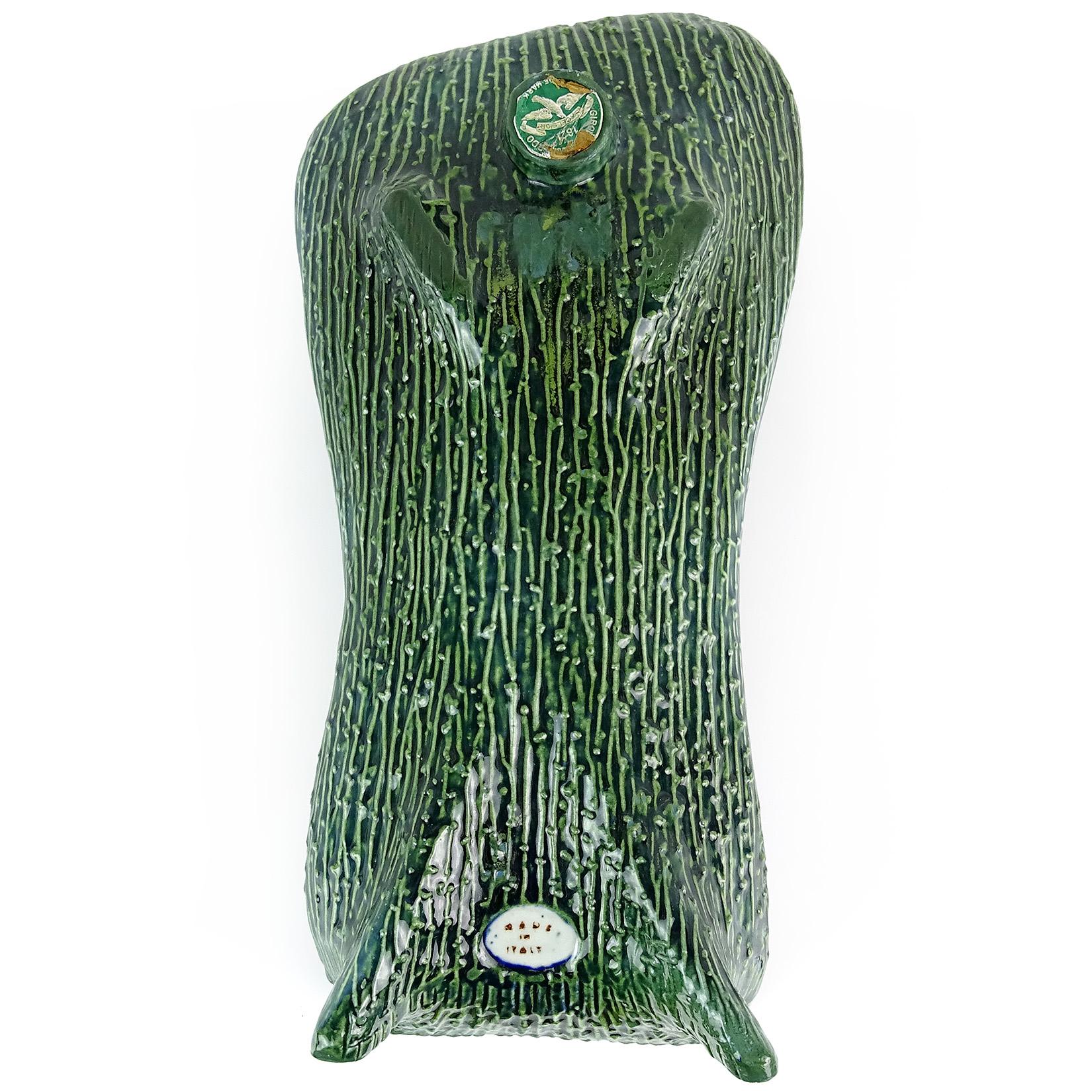 Girolamo Luxardo Ardo Green Cactus White Horse Ceramic Made in Italy Wine Bottle In Good Condition In Kissimmee, FL