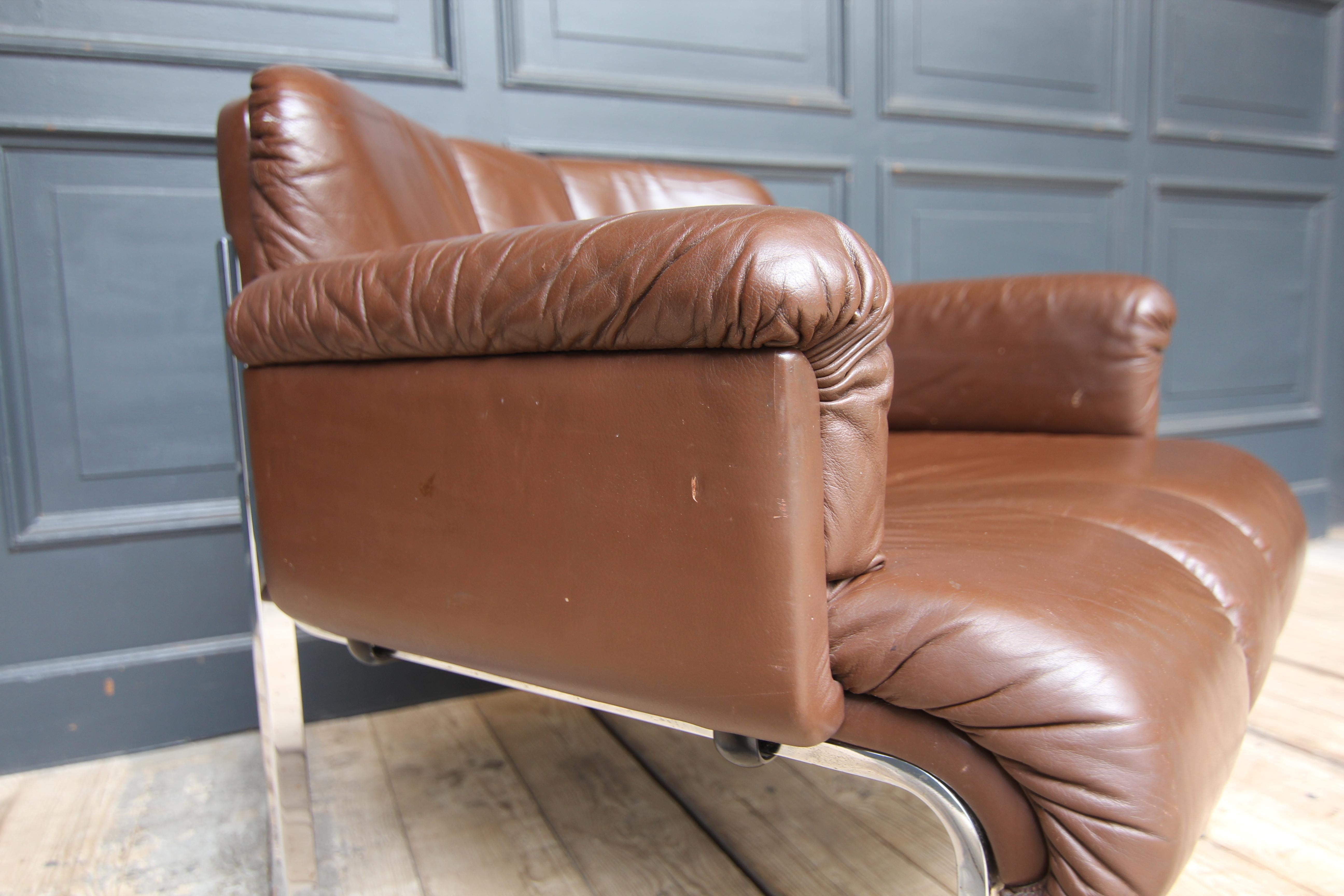 Fauteuil Euro Girsberger en cuir marron en vente 5