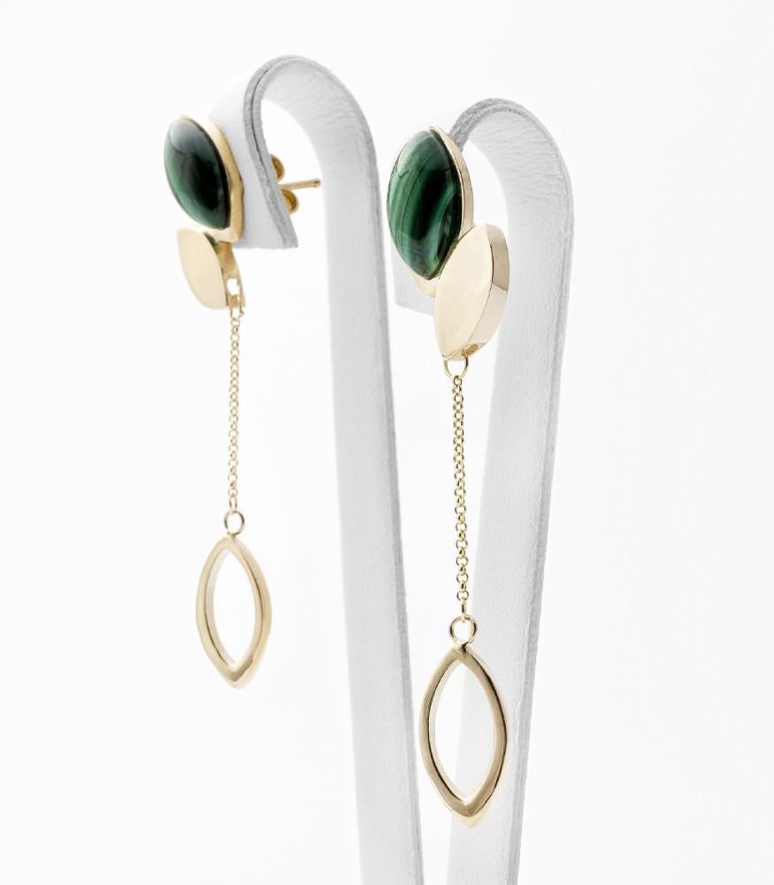 Giselle Collection Salice Pendant Earrings in 18kt Yellow Gold with Malachite

Amazing pendant earrings in 18kt yellow gold with a unique and attractive design inspired by the leaves of the trees.

Trendy Jewel, very bright and embellished with a