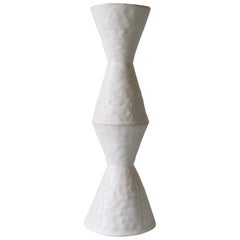 Vase contemporain en céramique blanche de Giselle Hicks, 2019