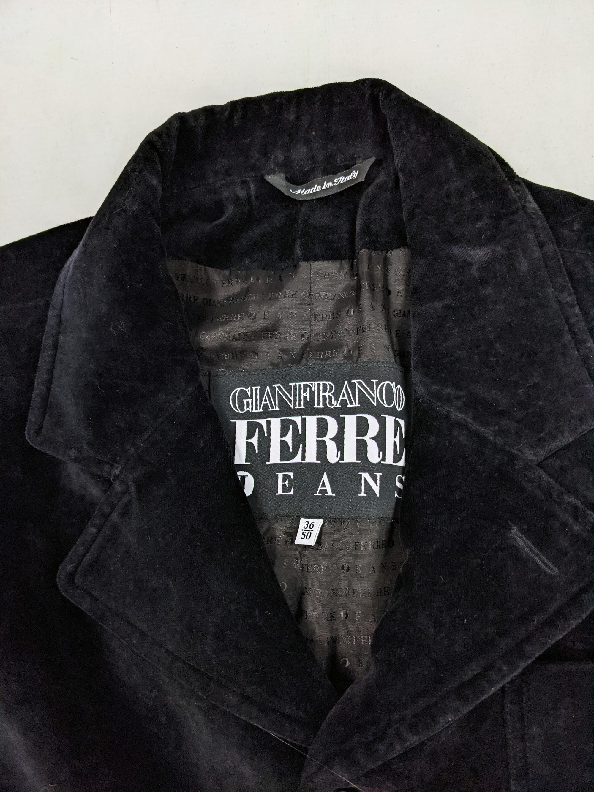 Gisnfranco Ferre Mens Vintage Black Velvet Four Button Jacket For Sale 3