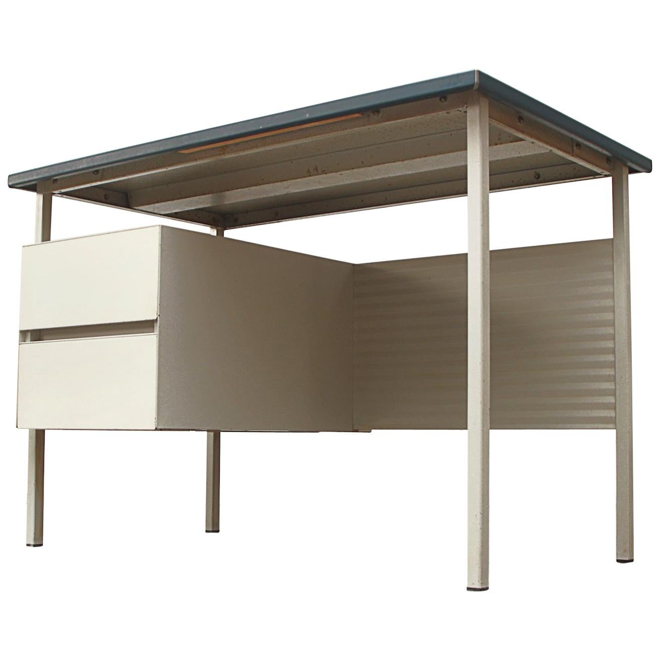 Gispen 3803 Industrial Desk with Privacy Screen