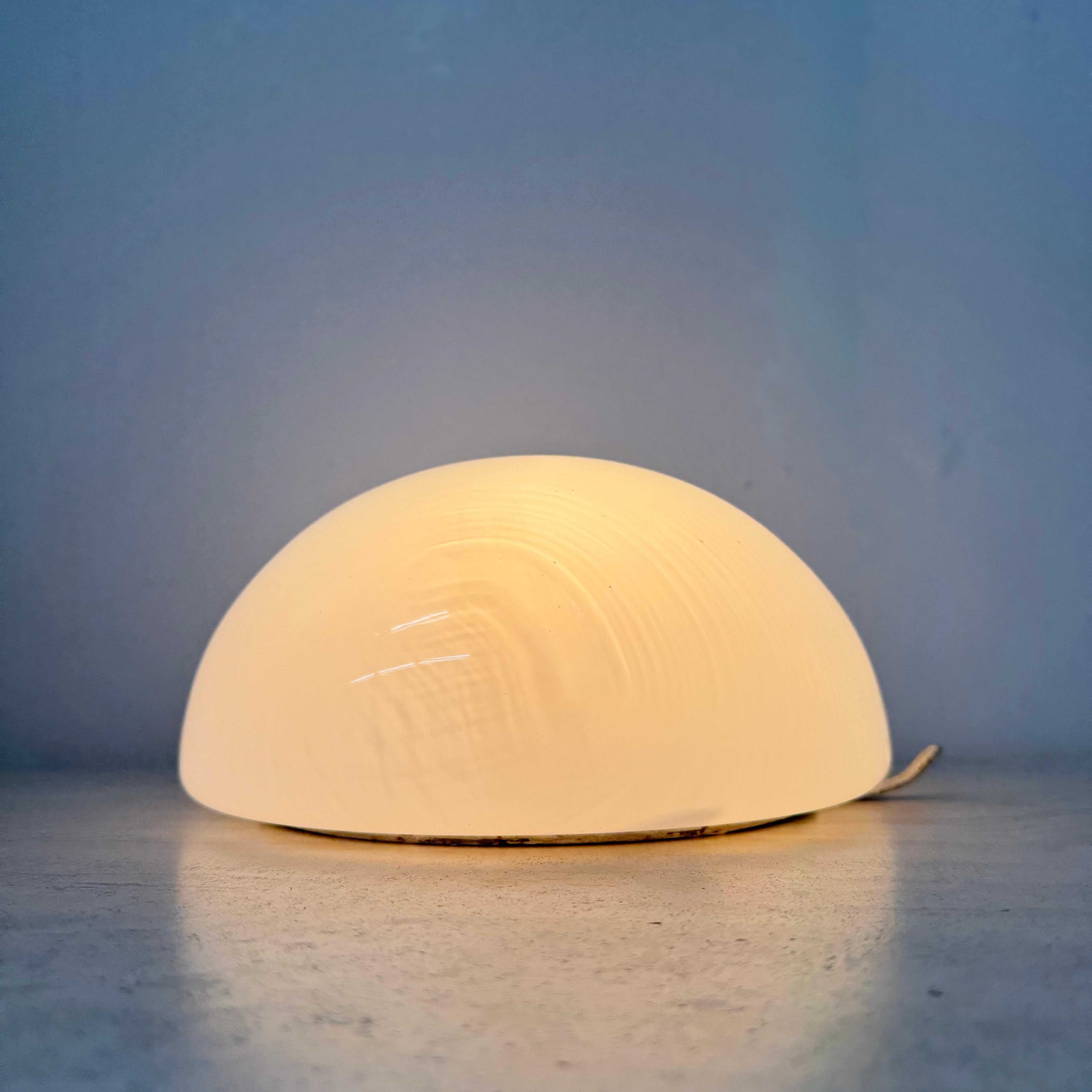 Lampada da soffitto Gispen Design olandese in vetro, anni '30 in vendita 5