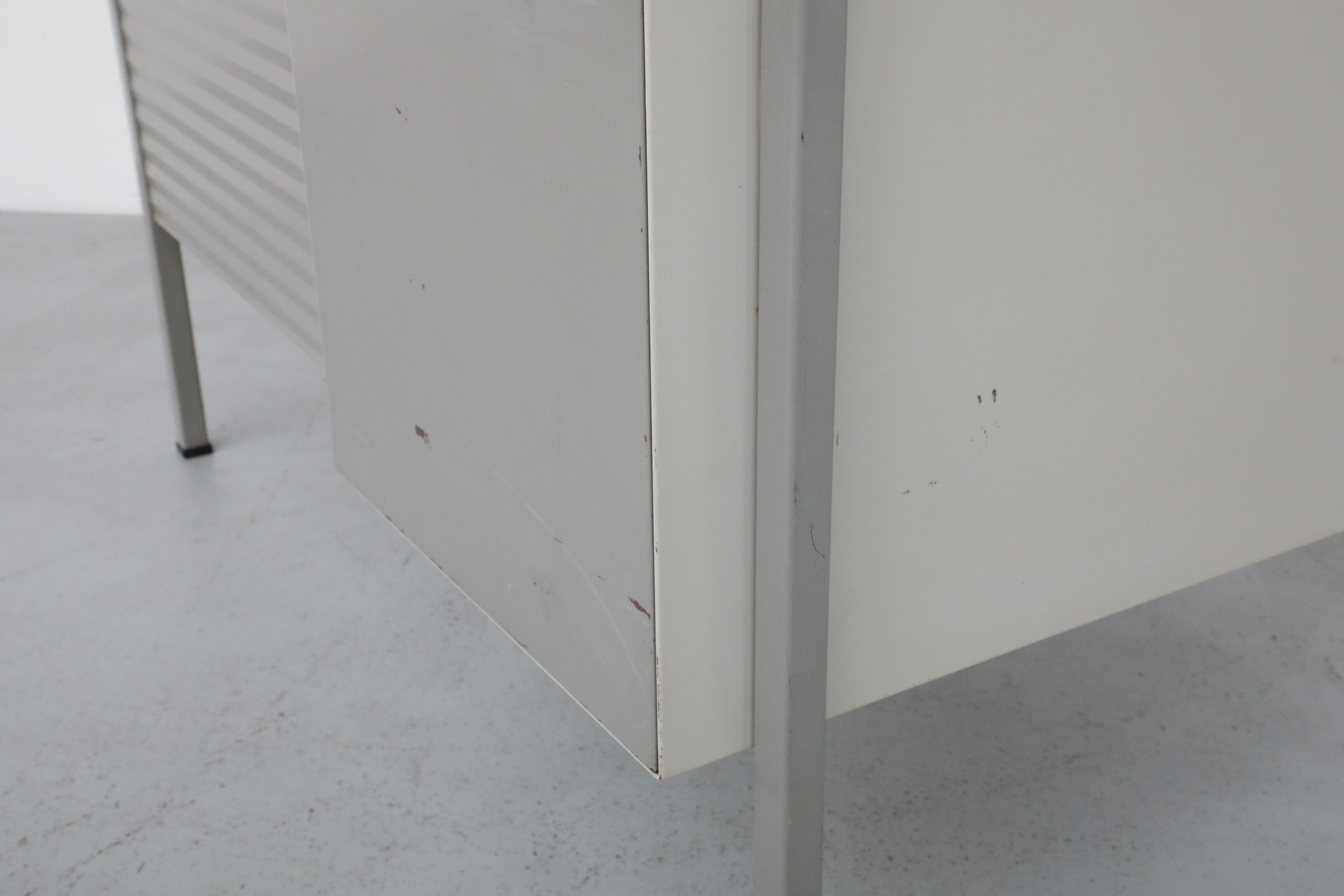 Gispen Desk with Gray Enameled Metal Frame, Chartreuse Drawers, & Privacy Screen For Sale 6