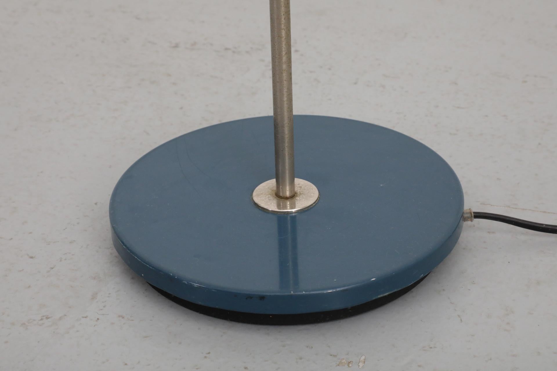 Gispen Floor Lamp with Blue Enameled Metal Base and Shade on Chrome Stem For Sale 12