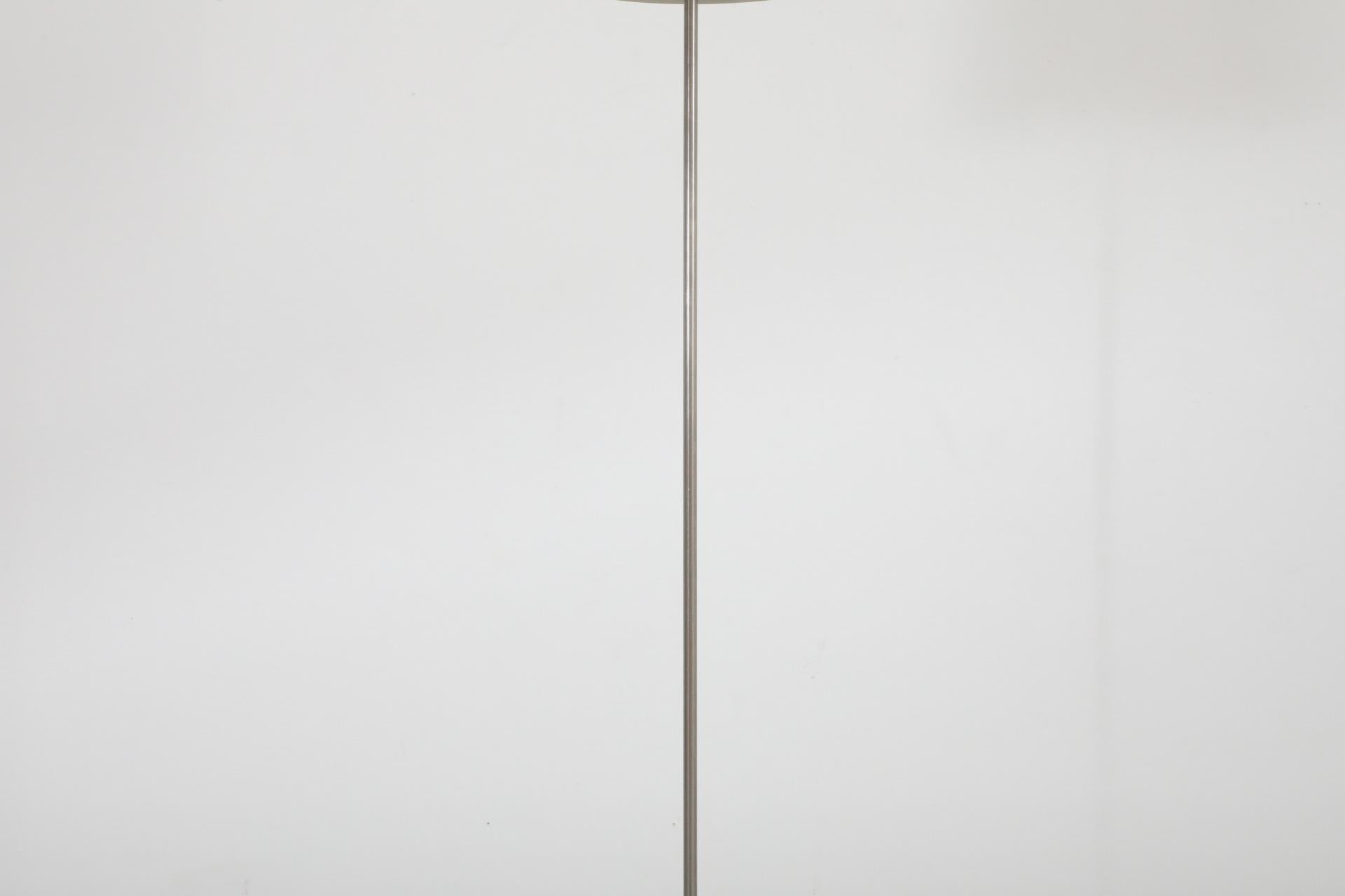 Gispen Floor Lamp with Blue Enameled Metal Base and Shade on Chrome Stem For Sale 2