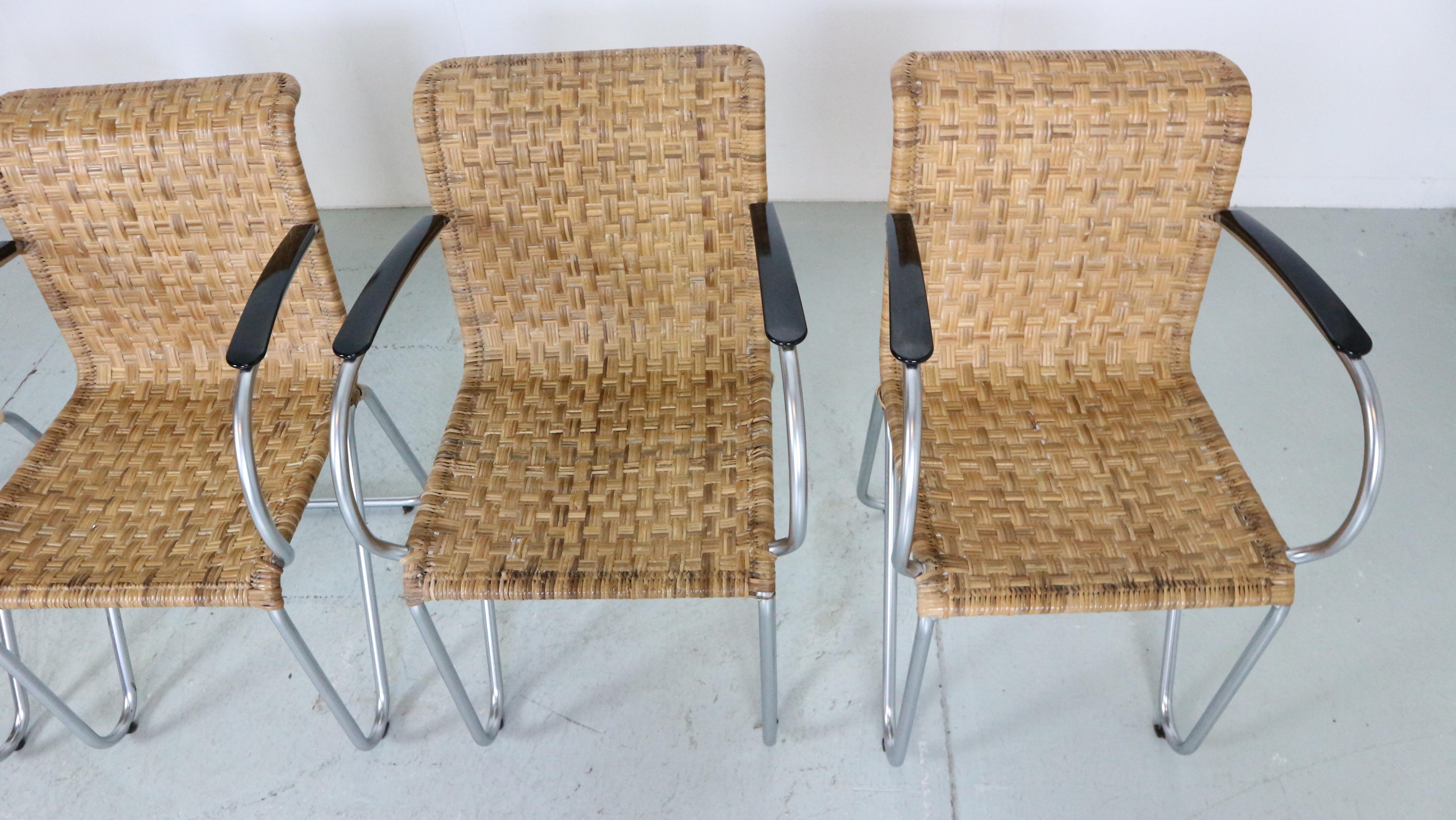 Gispen - Ensemble de 4 fauteuils diagonaux en osier et cadre à tubes, design néerlandais des années 1930 en vente 4