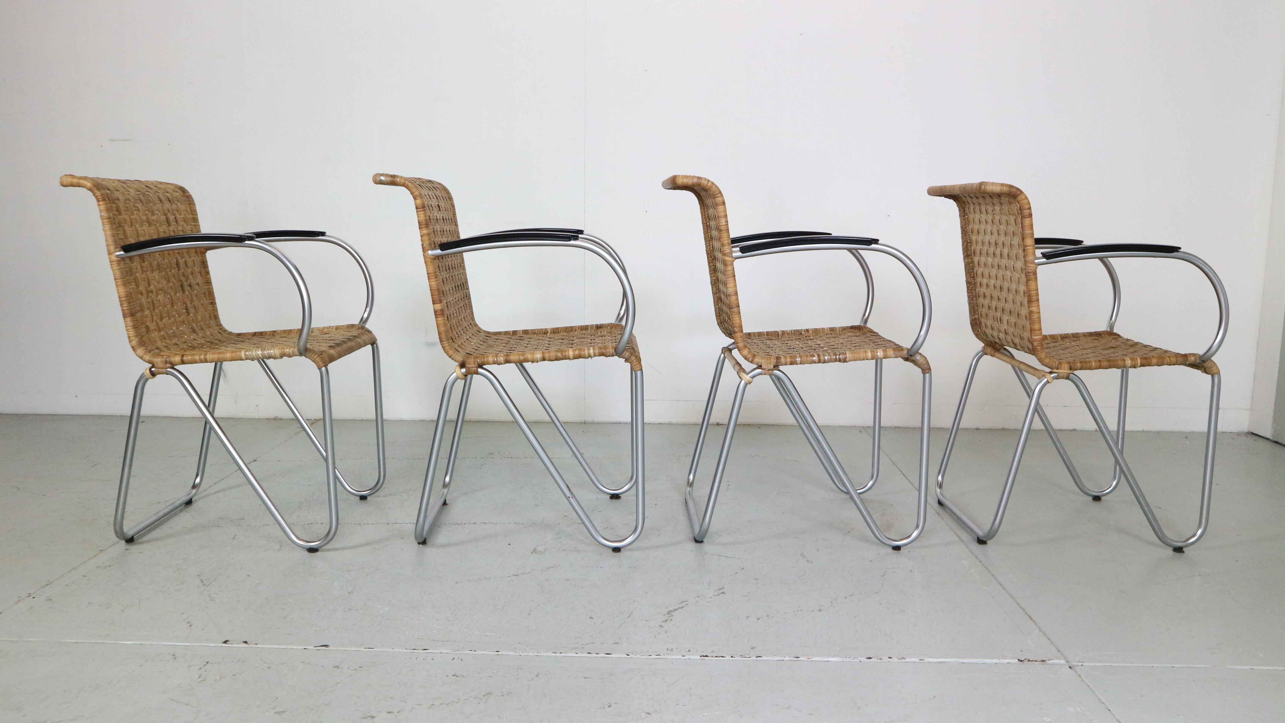 Gispen - Ensemble de 4 fauteuils diagonaux en osier et cadre à tubes, design néerlandais des années 1930 en vente 1