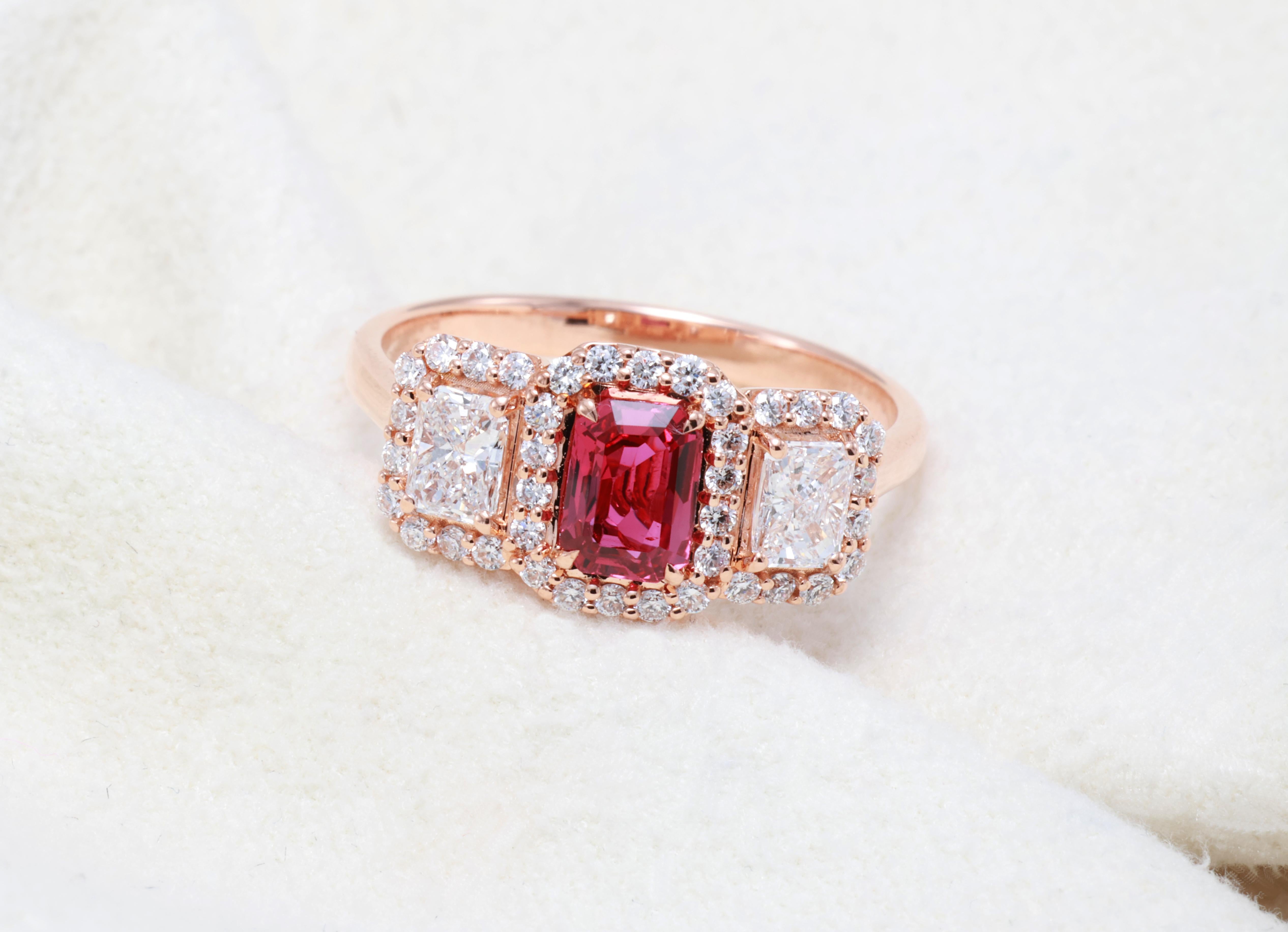 Bague en diamant certifié GIT de 0,67 carat en rubis rouge naturel en vente 5