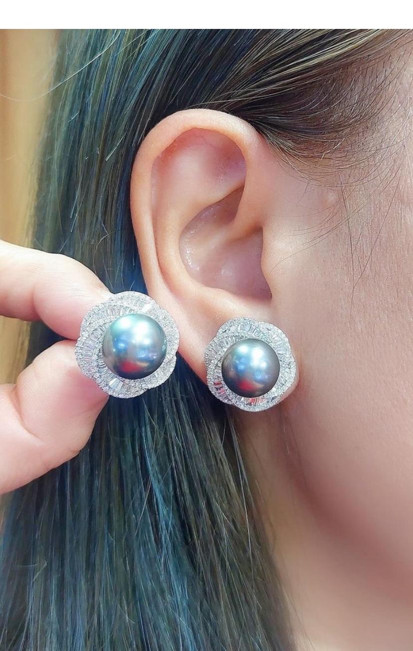GIT-zertifizierte 12 mm Tahiti-Perlen Diamanten 18K Gold Ohrringe  im Angebot 3