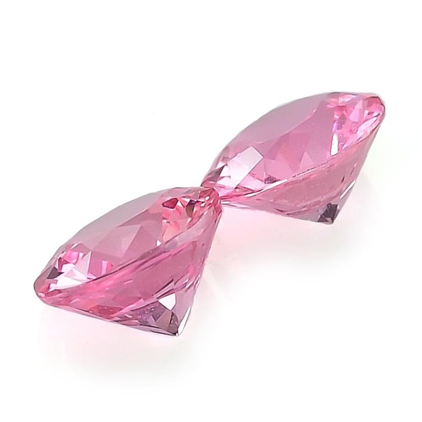 GIT Certified 1.51 Carats Unheated Pink Sapphire Matching Pair  In New Condition For Sale In Los Angeles, CA