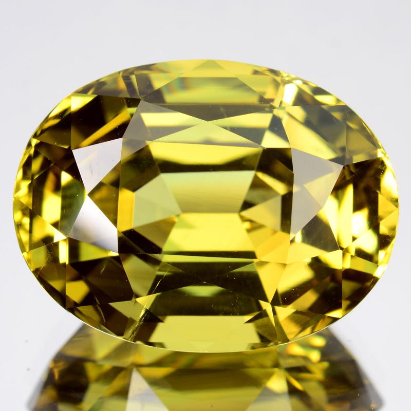  Stone - Natural Chrysoberyl

Shape - Oval

Quantity - 1 Pc

Color - Greenish Yellow

Clarity - VVS

Origin - Sri Lanka

Treatment - Unheated

Lot No - CB 10112

Chrysoberyl is best known for its important varieties Alexandrite and Cat's
