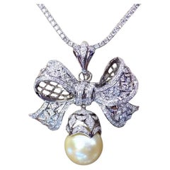 GIT Certified Golden South Sea Pearl  2.14 Ct Diamonds 18k Gold Brooch/Pendant