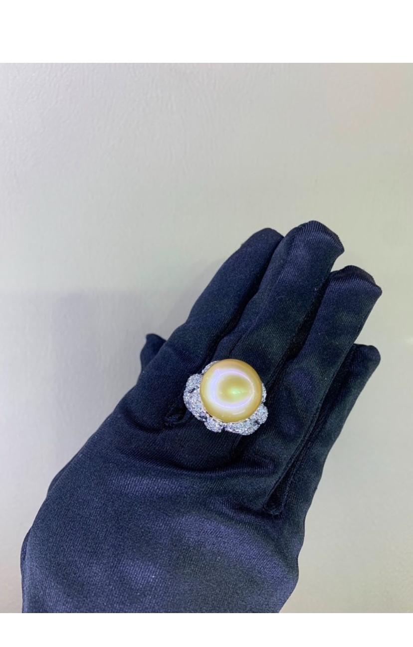 Bague en or 18 carats certifiée GIT avec perles des mers du Sud et diamants de 3,00 carats en vente 1