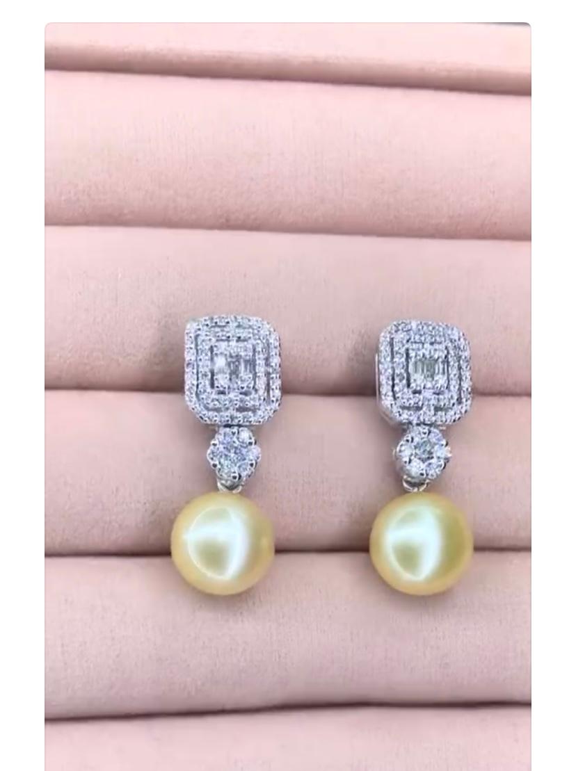 Women's GIT Certified Golden South Sea Pearl Diamonds 18K Gold Earrings For Sale