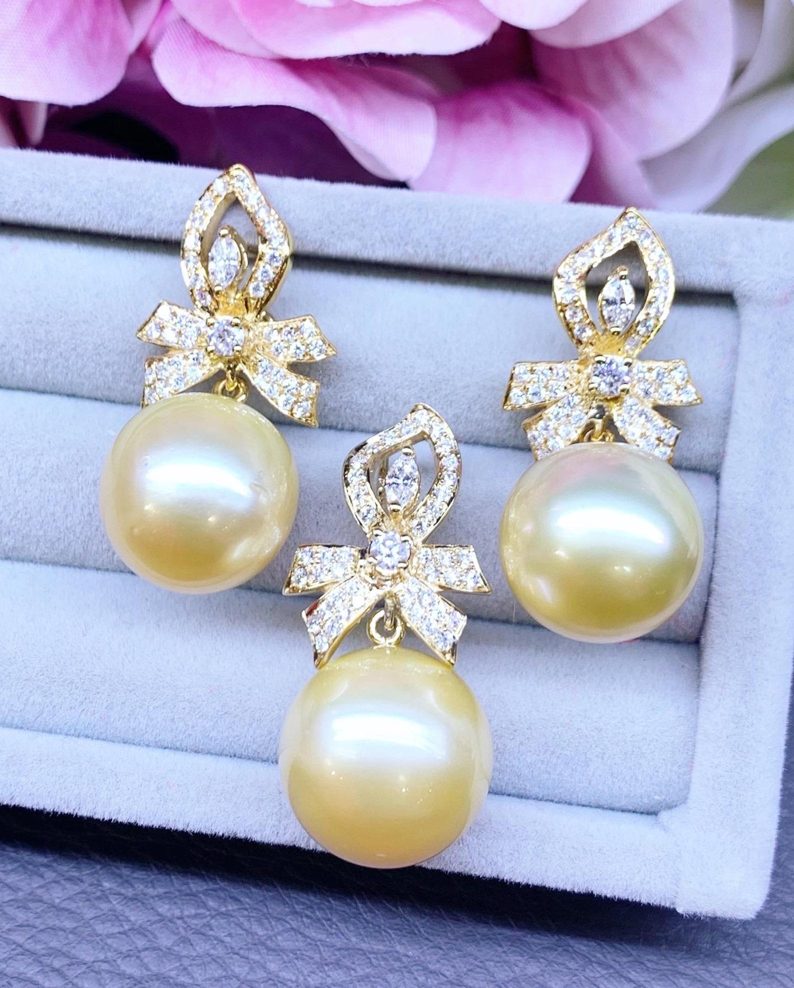 Donna Perle d'oro dei mari del sud certificate GIT 1,80 carati di diamanti in oro 18k in vendita