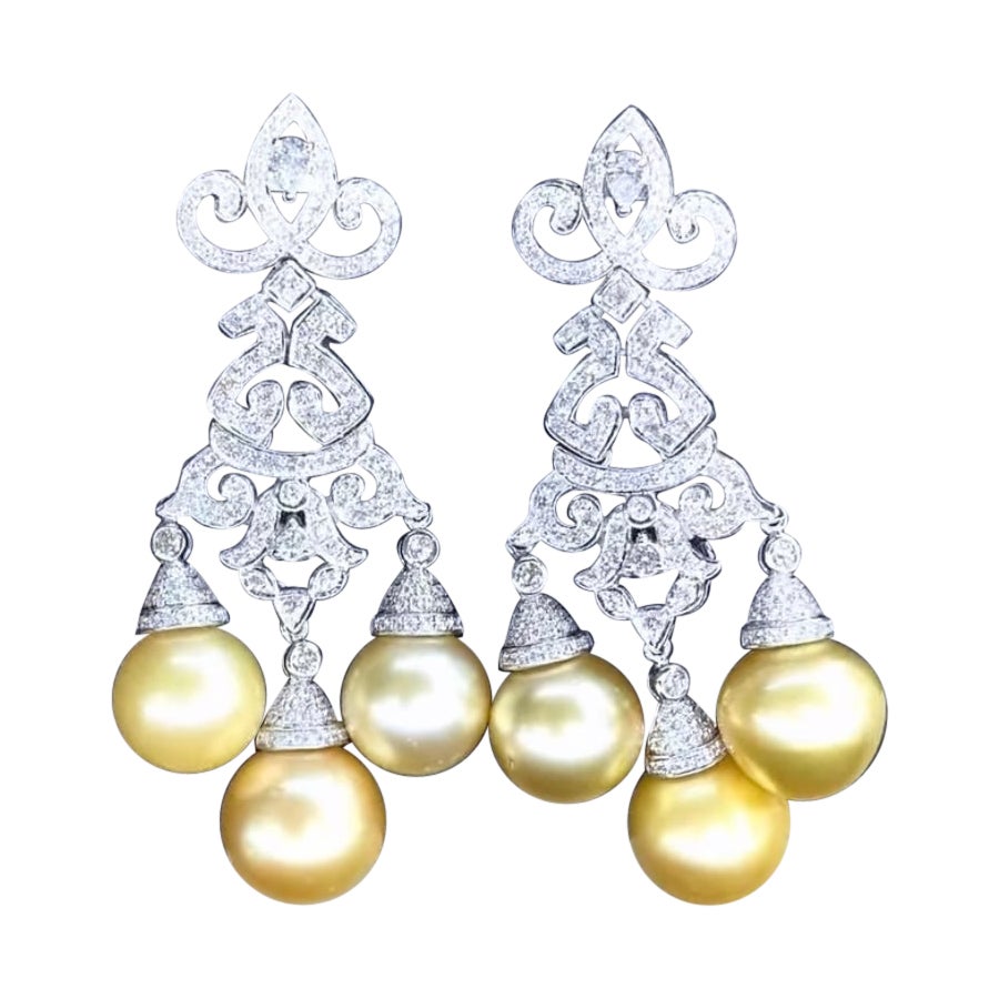 GIT-zertifizierte goldene Südseeperlen 4,40 Karat Diamanten 18K Gold Ohrringe