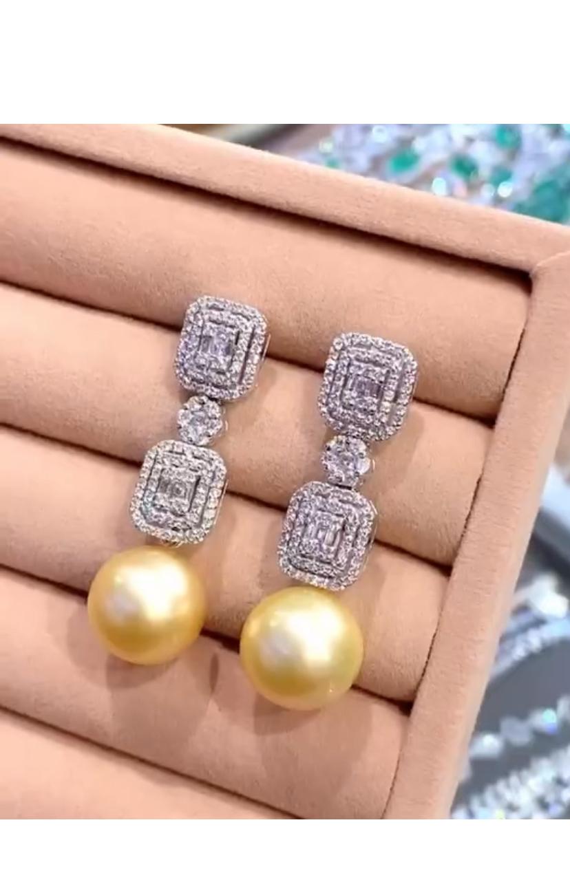 Round Cut GIT Certified Golden South Sea Pearls Diamonds 18K Gold Earrings For Sale